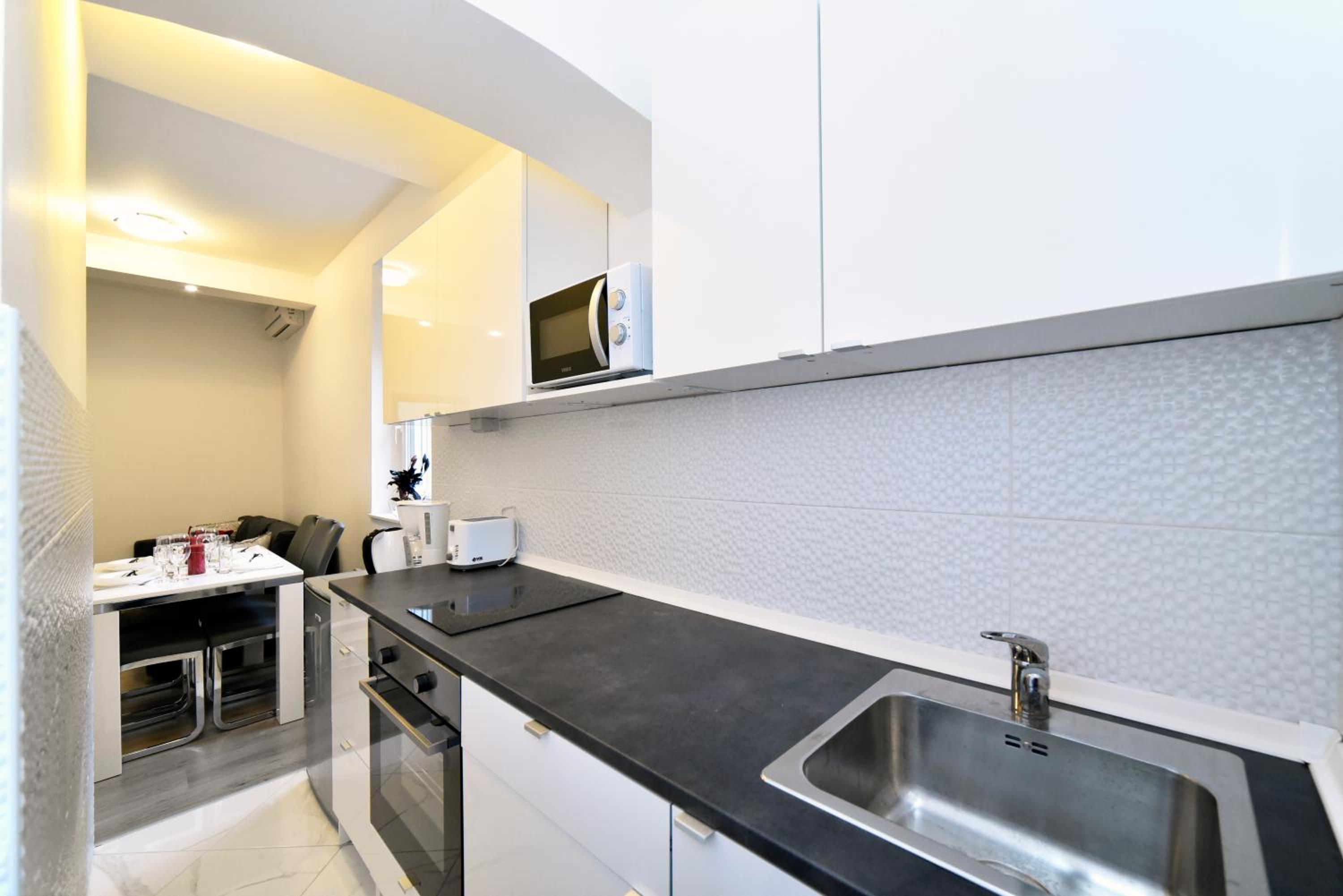 Apartment - Photo 14