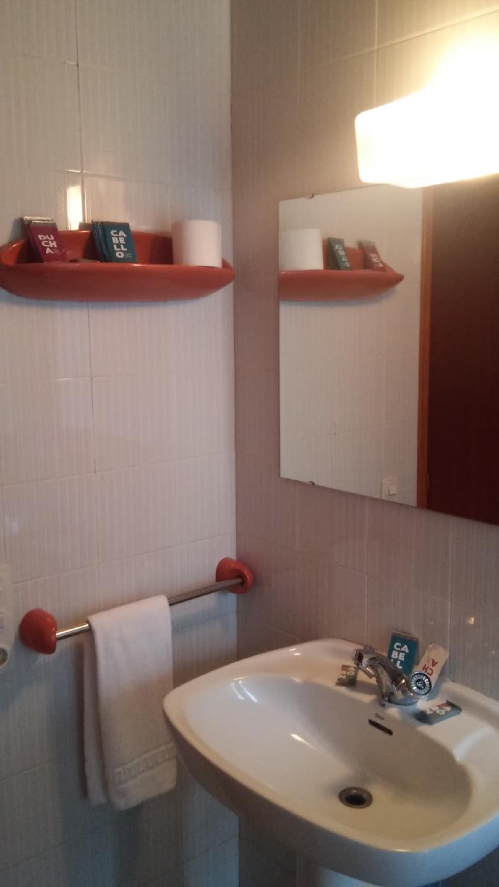 Single Room photo 2