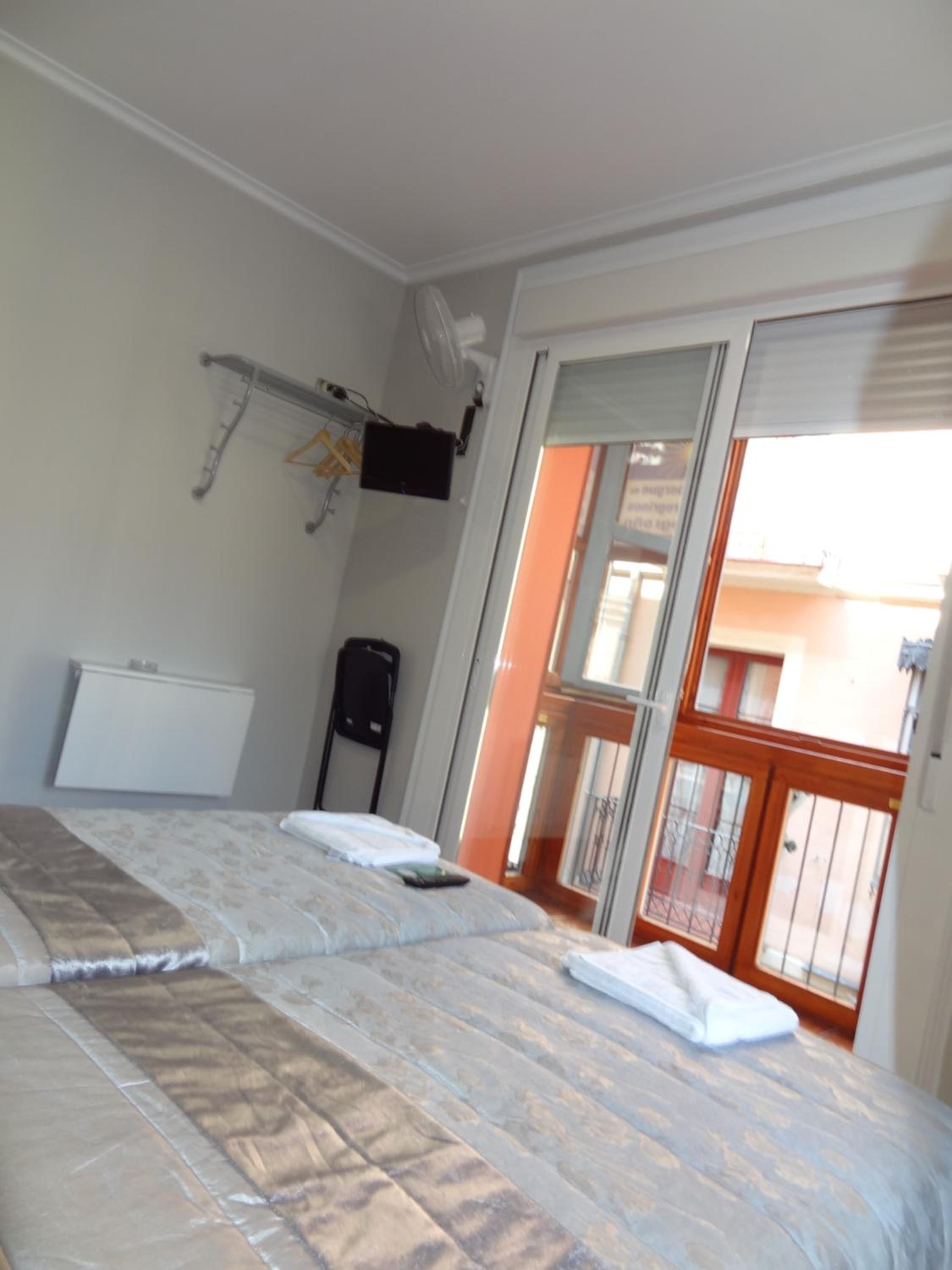 Habitación Doble con Baño Privado