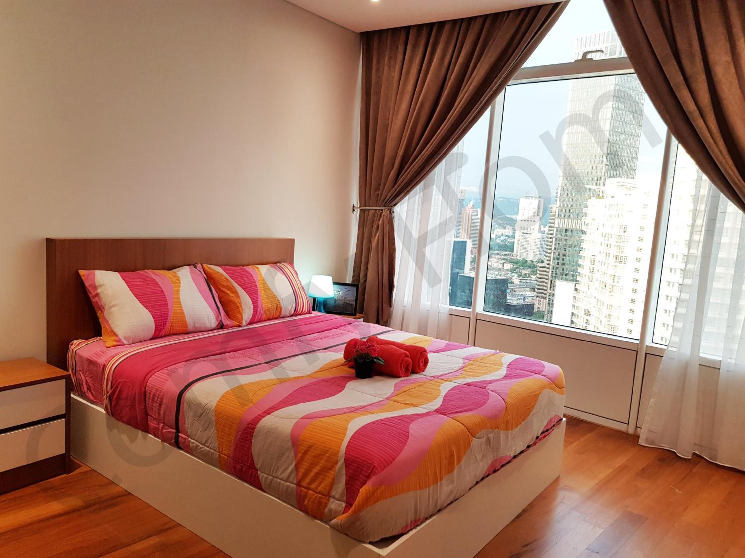 Economy Queen Room