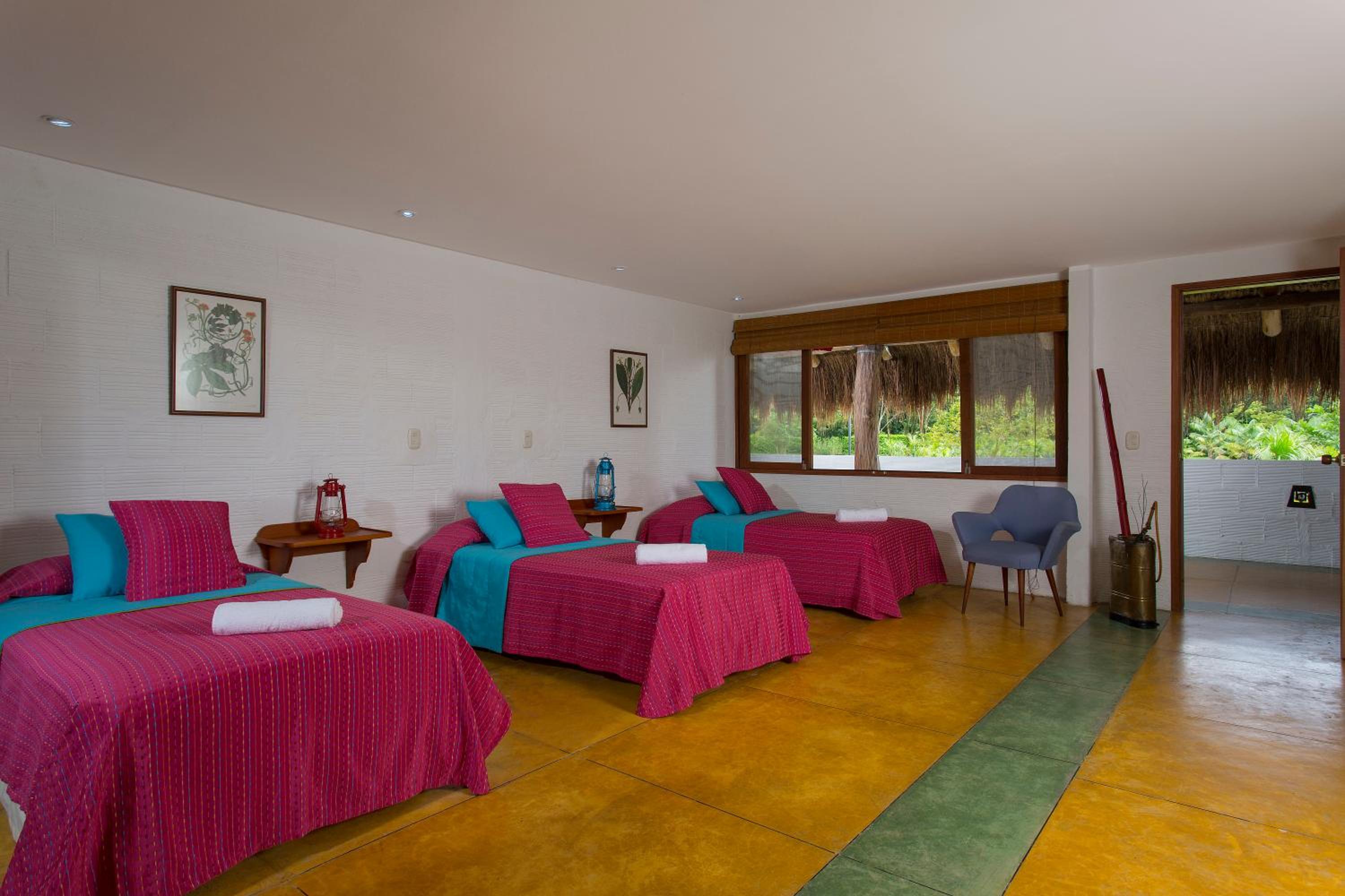 Quadruple Room with Garden View photo 1