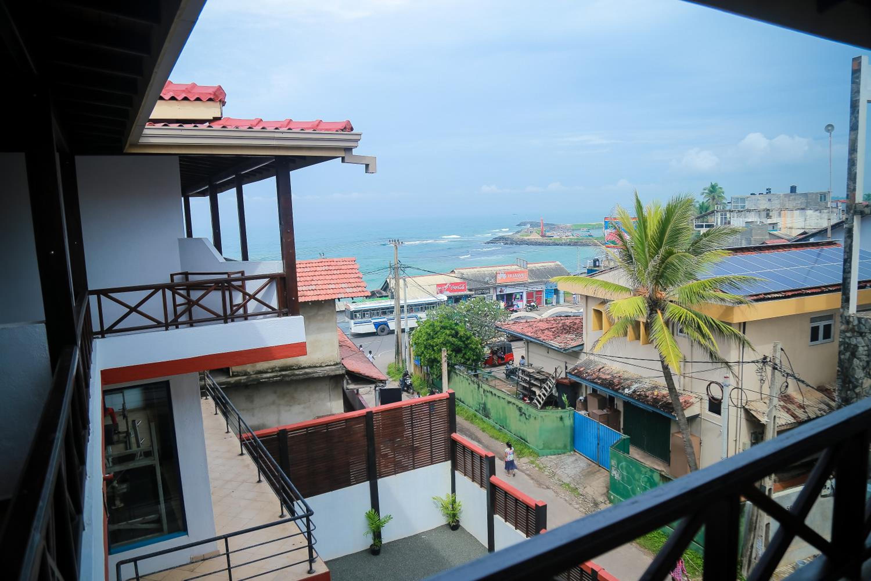 Deluxe Triple Room with Sea View photo 2