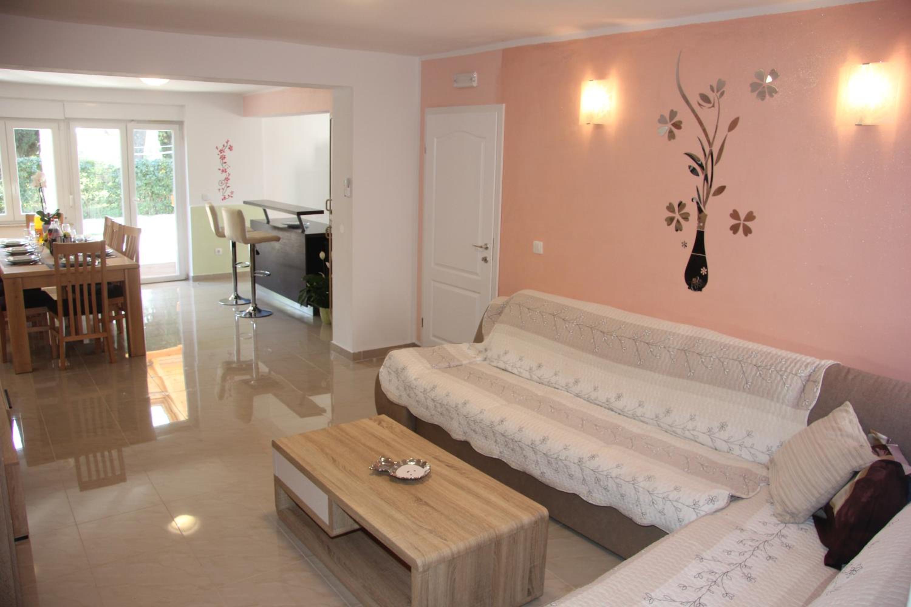 Villa com Piscina Privada