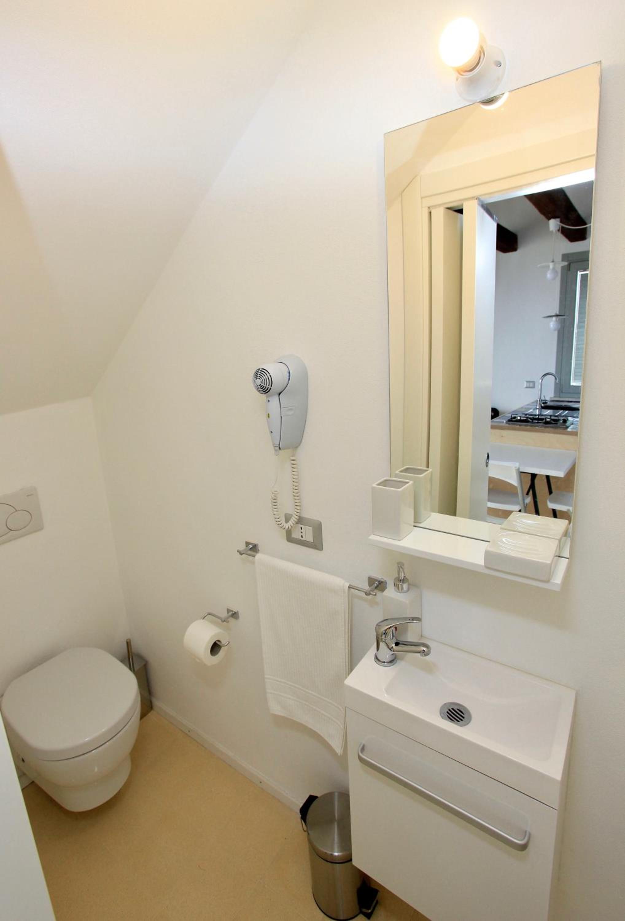 Two-Bedroom Apartment photo 3