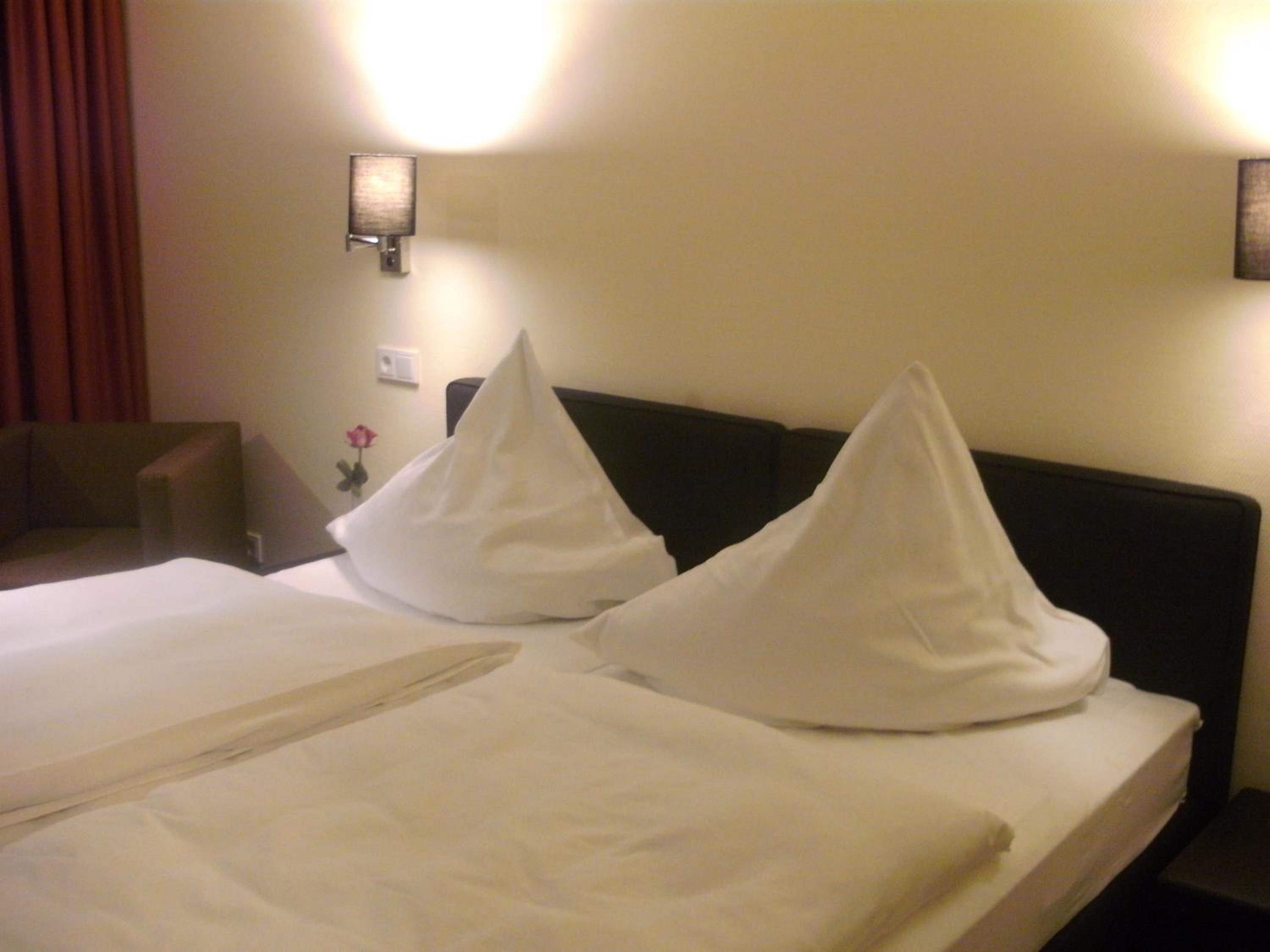 Double Room - Photo 2