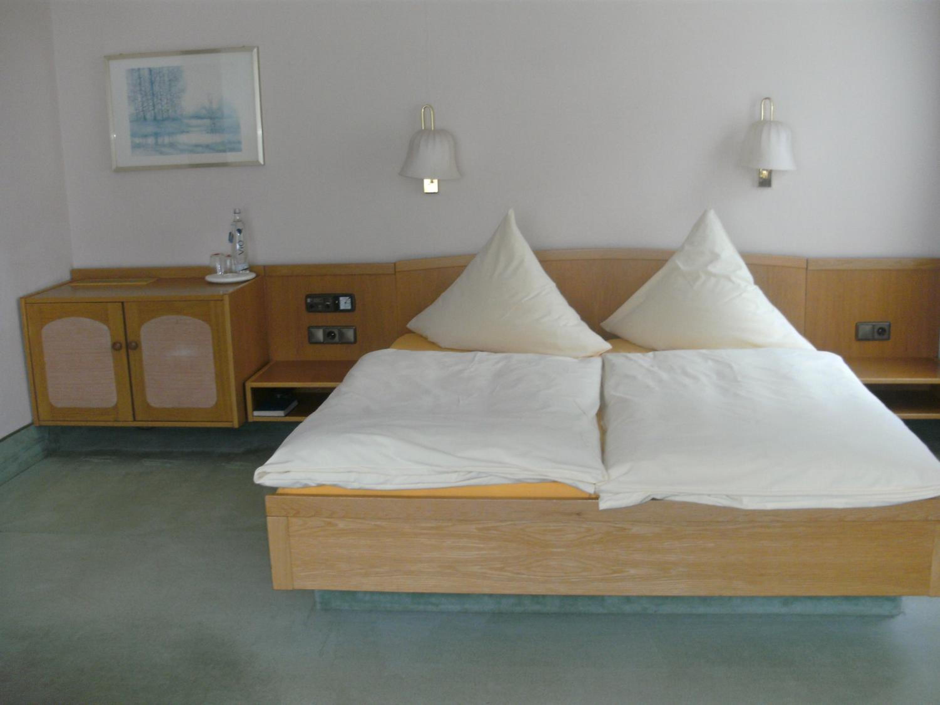 Double Room - Photo 3