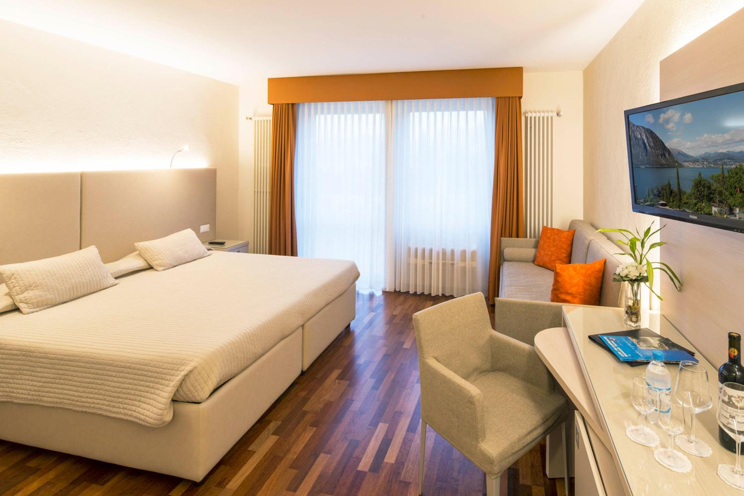 Superior King or Twin Room photo 3
