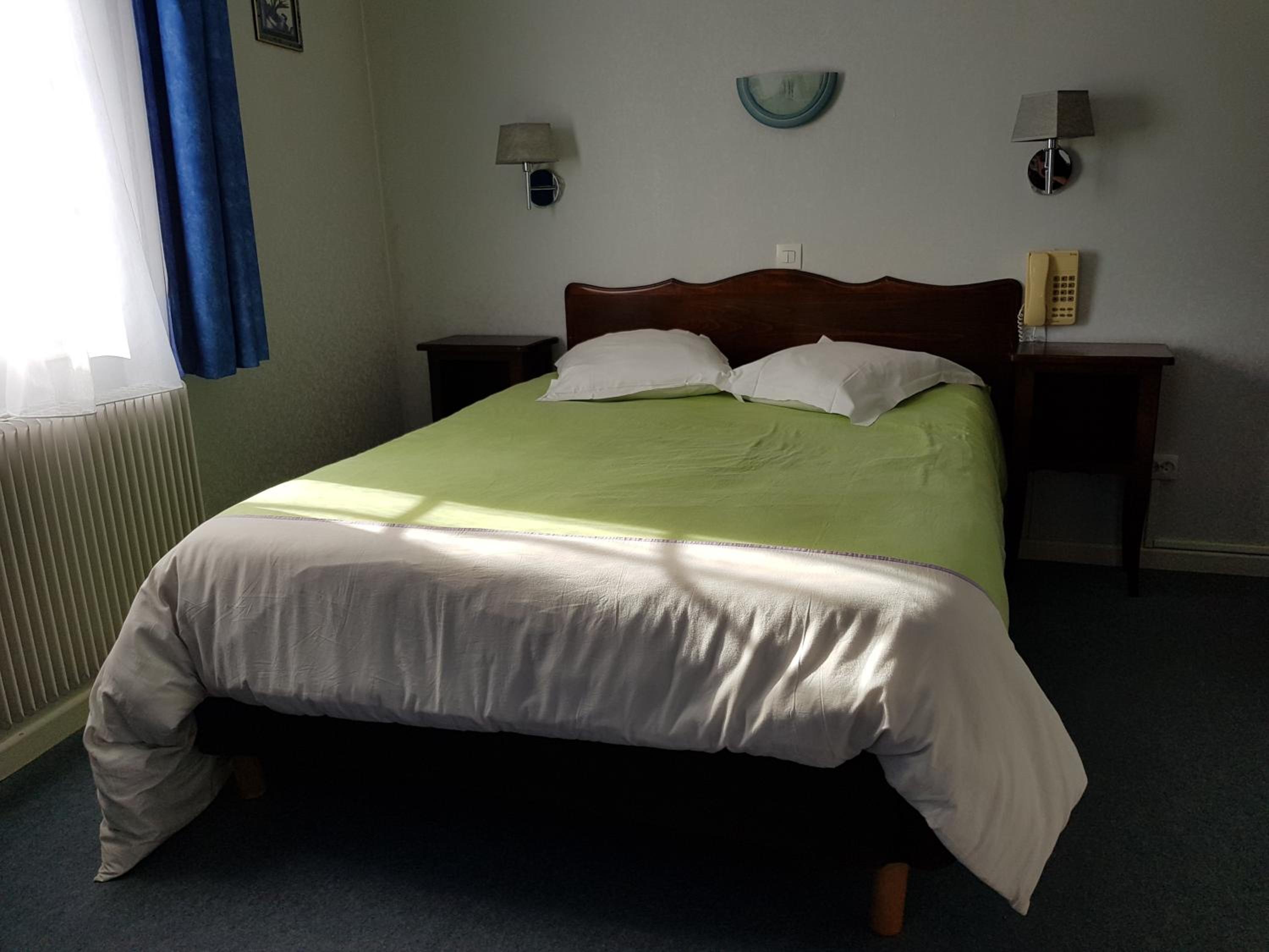 Small Double Room photo 2