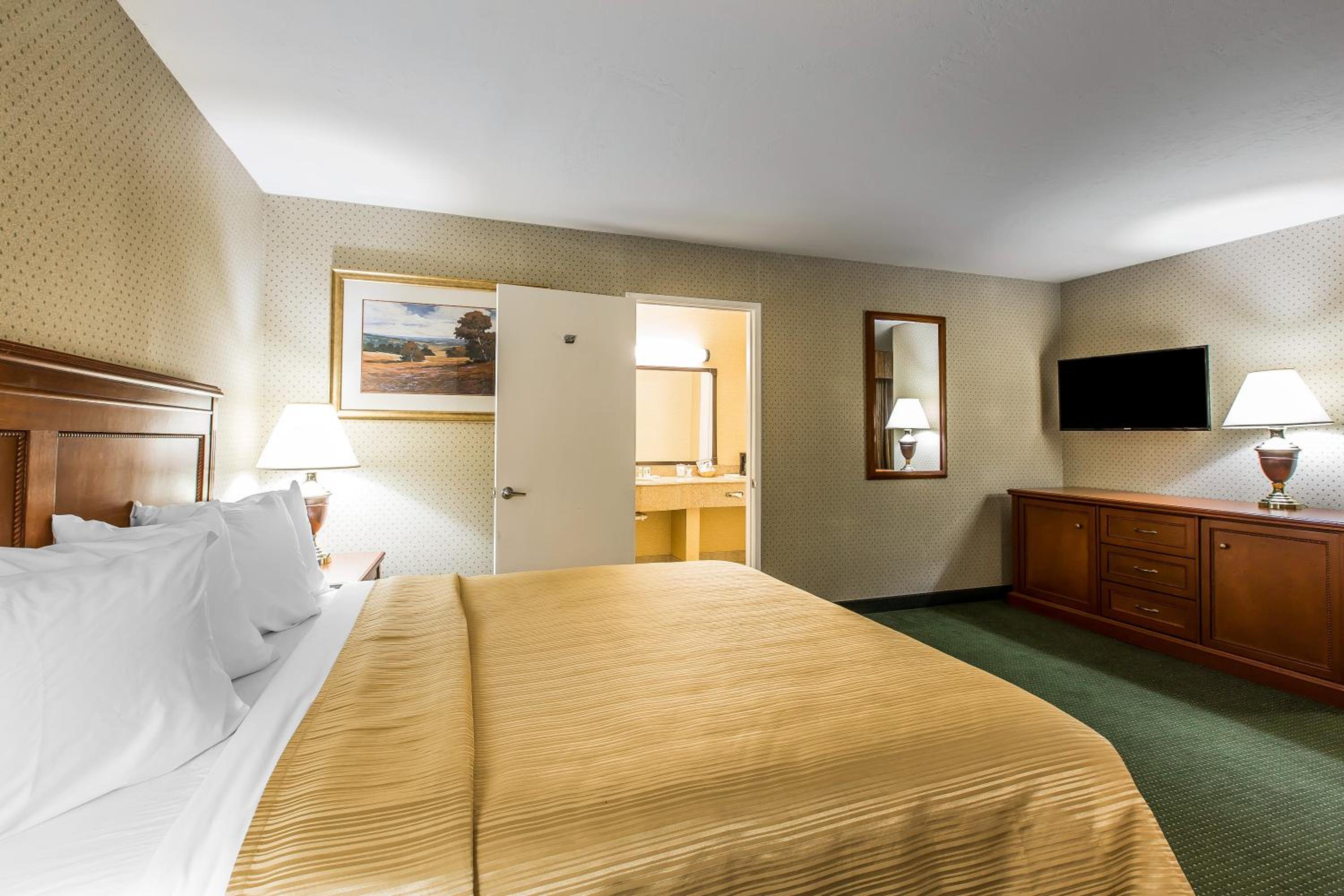 King Room - Disability Access/Non-Smoking - Photo 3