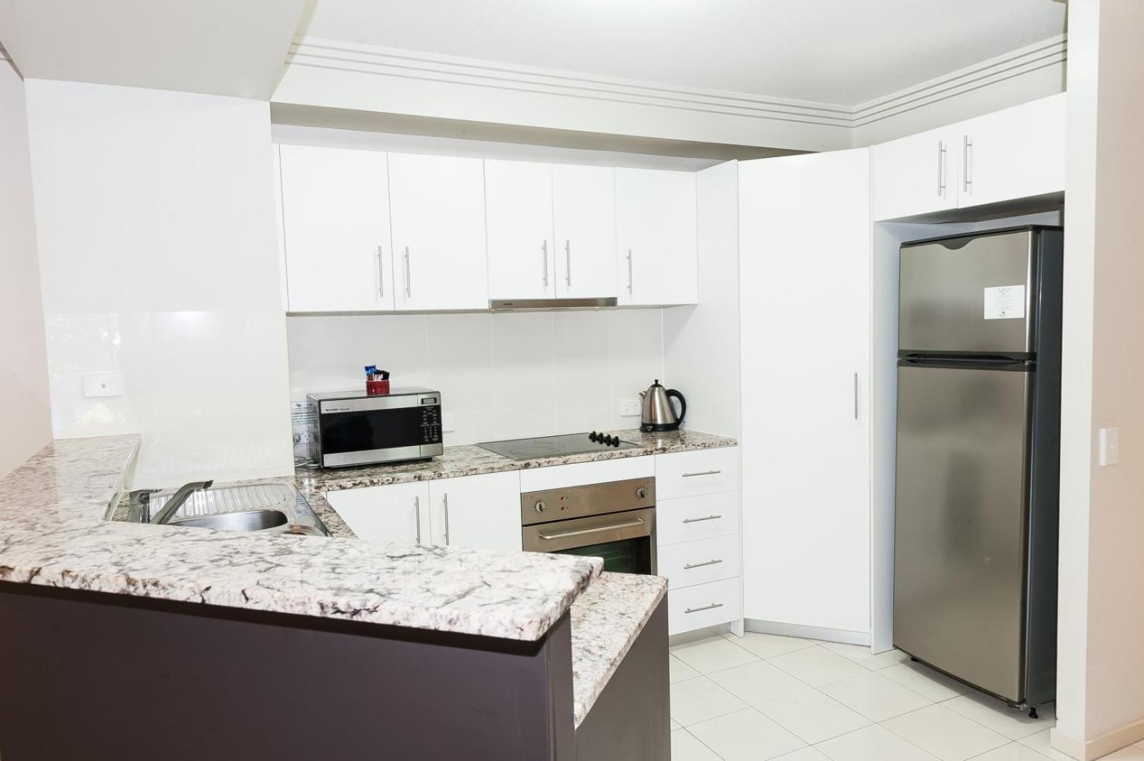 One-Bedroom Apartment - Photo 11