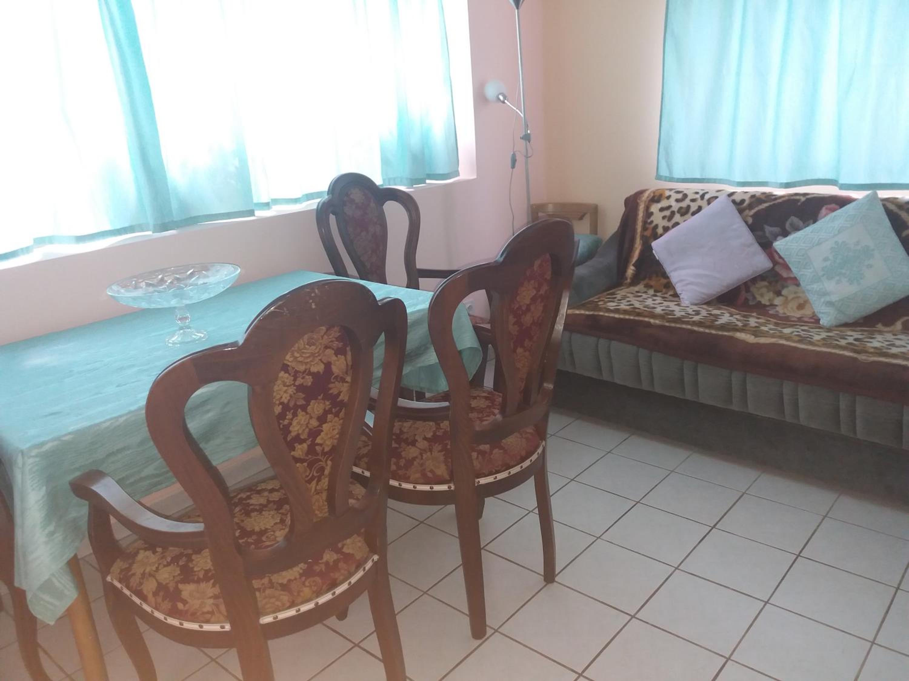 Two-Bedroom Apartment - Photo 15