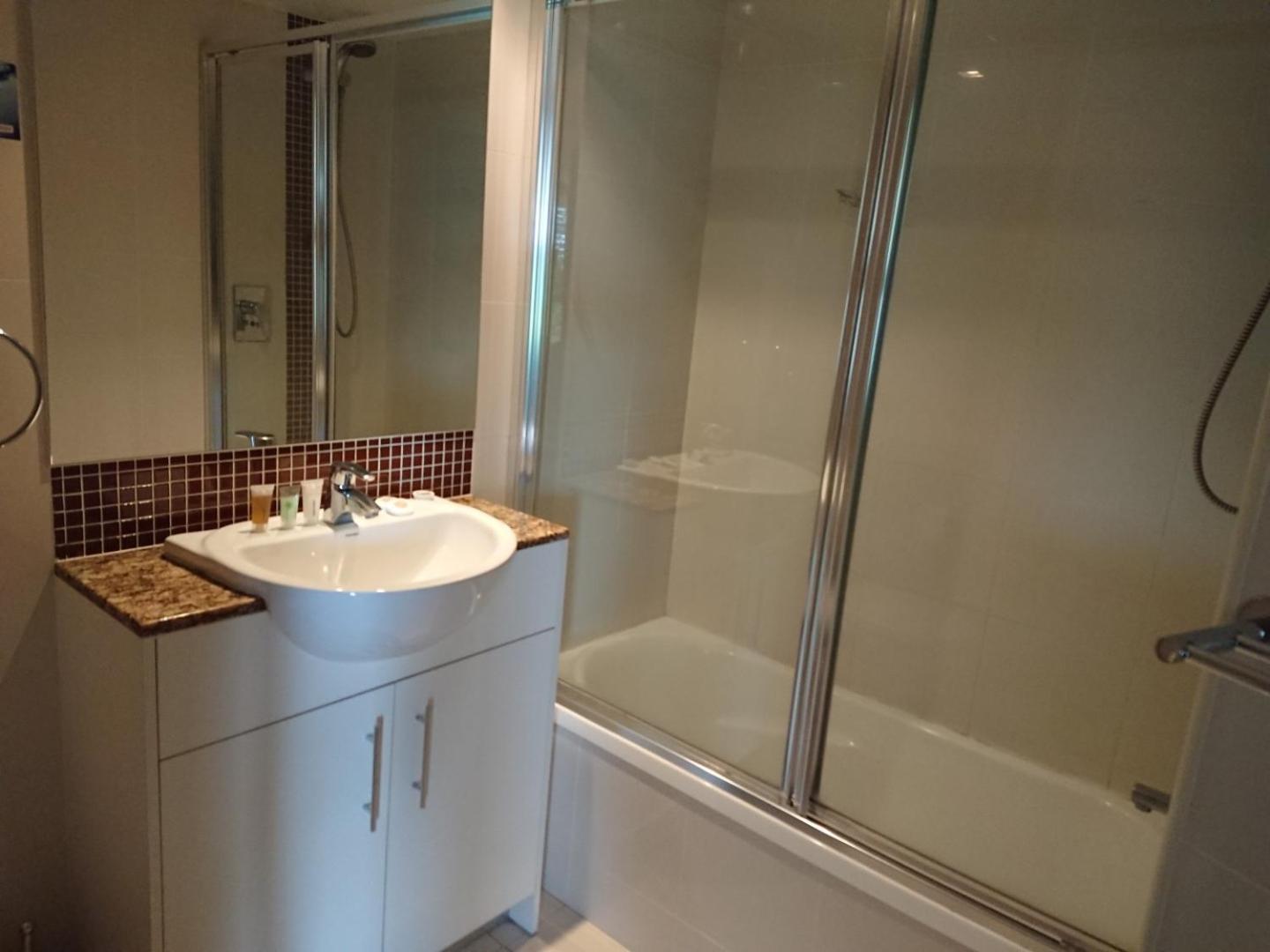 One-Bedroom Apartment with Ocean View - Photo 7