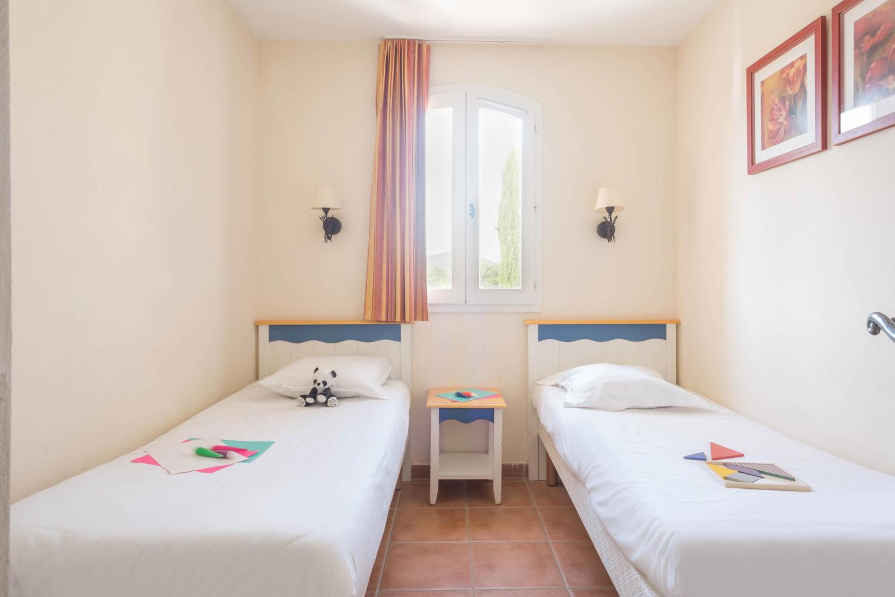 One-Bedroom Apartment with Terrace or Balcony (4 People) - Photo 4