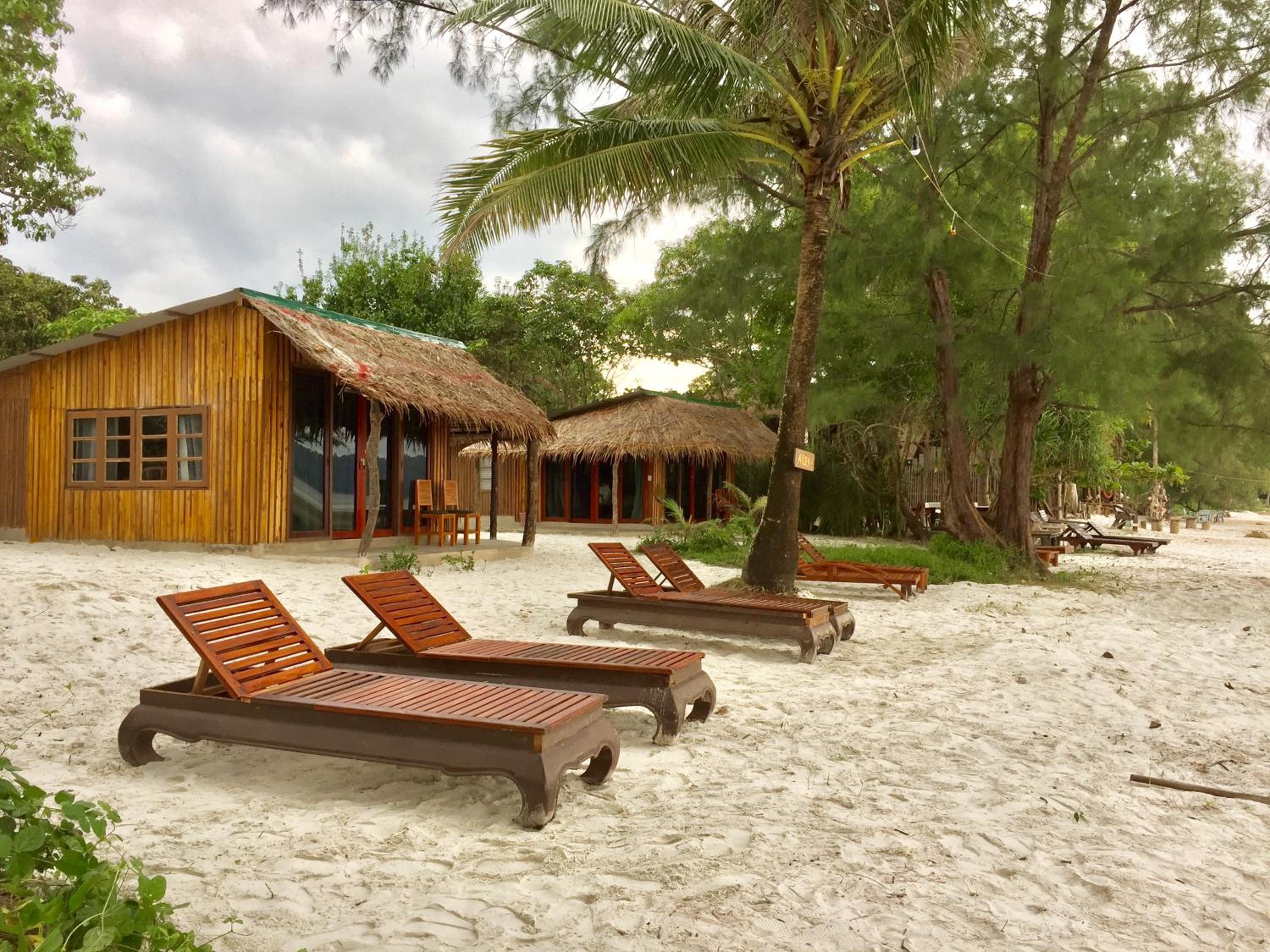Deluxe Studio Beachfront photo 2