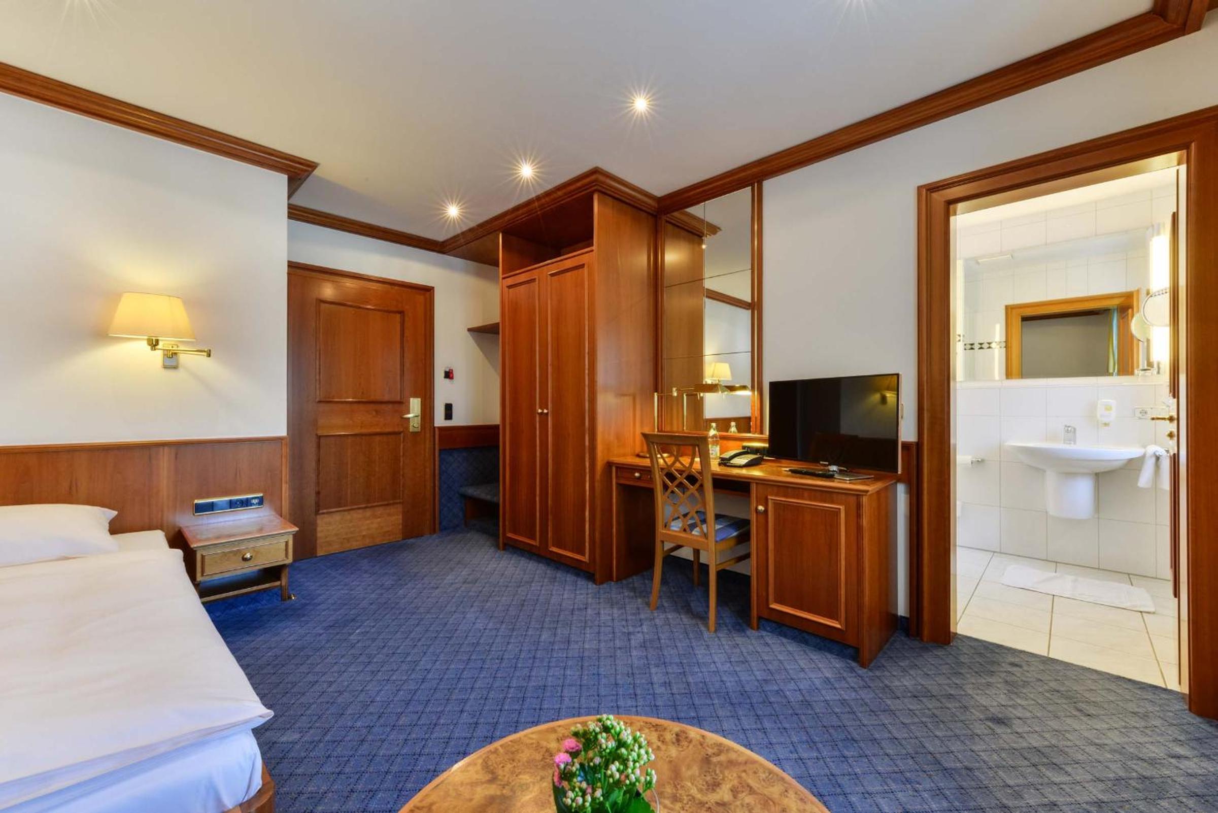 Comfort Single Room