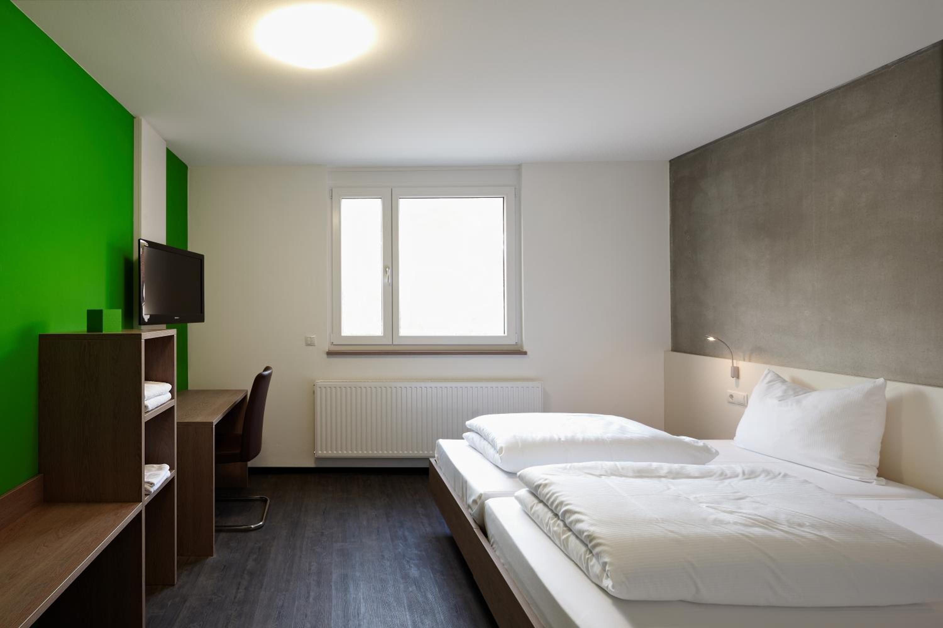 Double Room - Photo 6