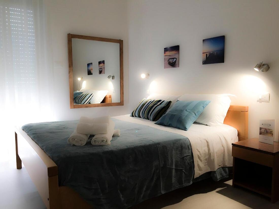 Double Room - Photo 11