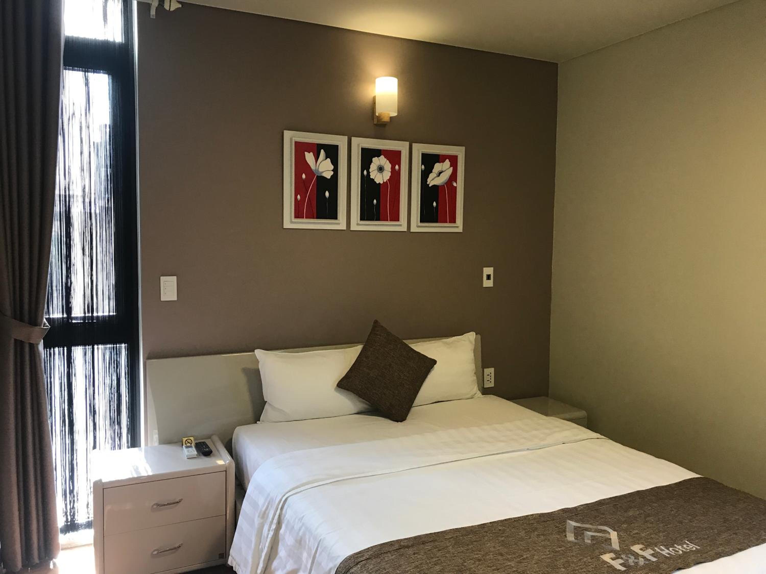 Standard Double Room photo 2