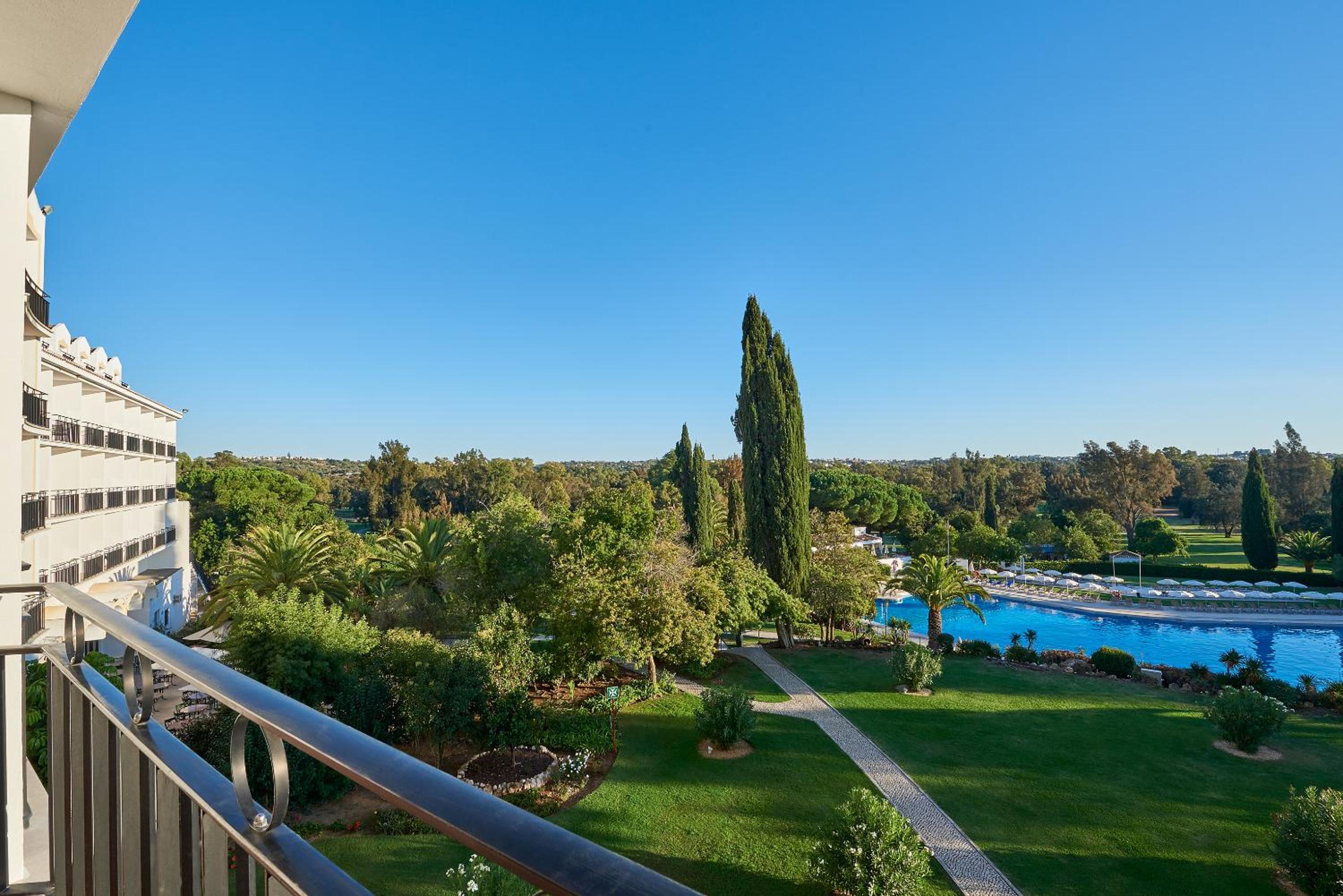 Double or Twin Room with Pool View