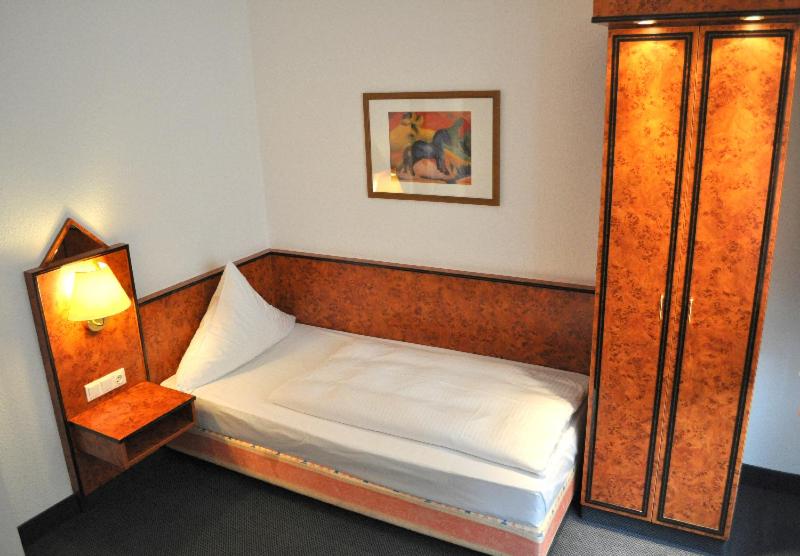 Single Room photo 1