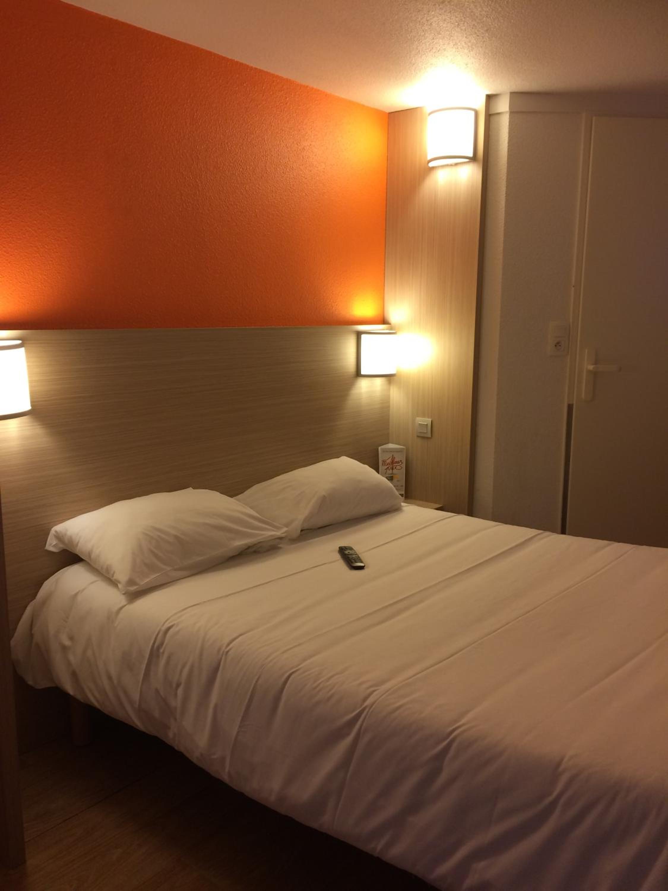 Double Room - Photo 3