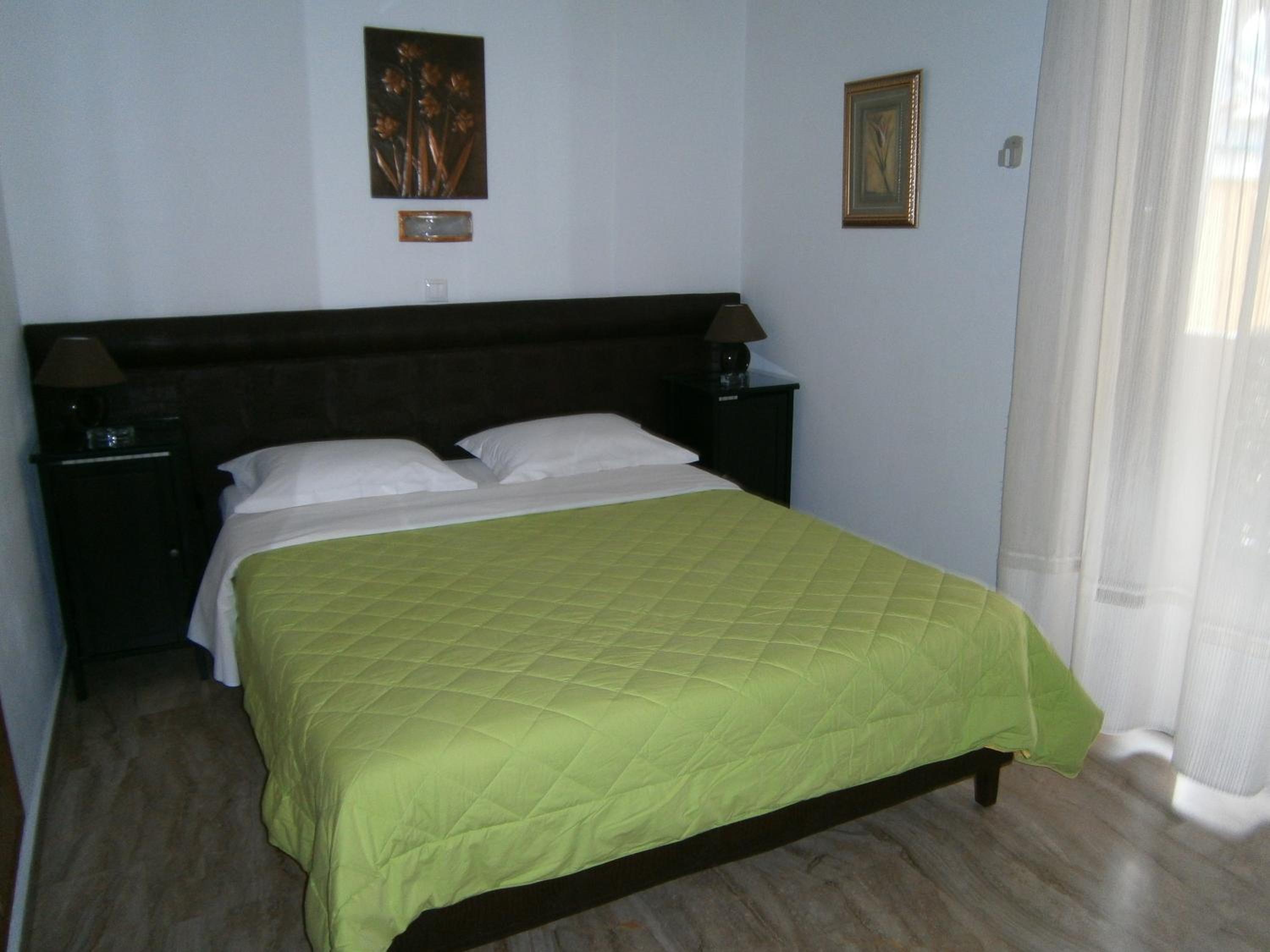 Apartment with Sea View - Photo 1