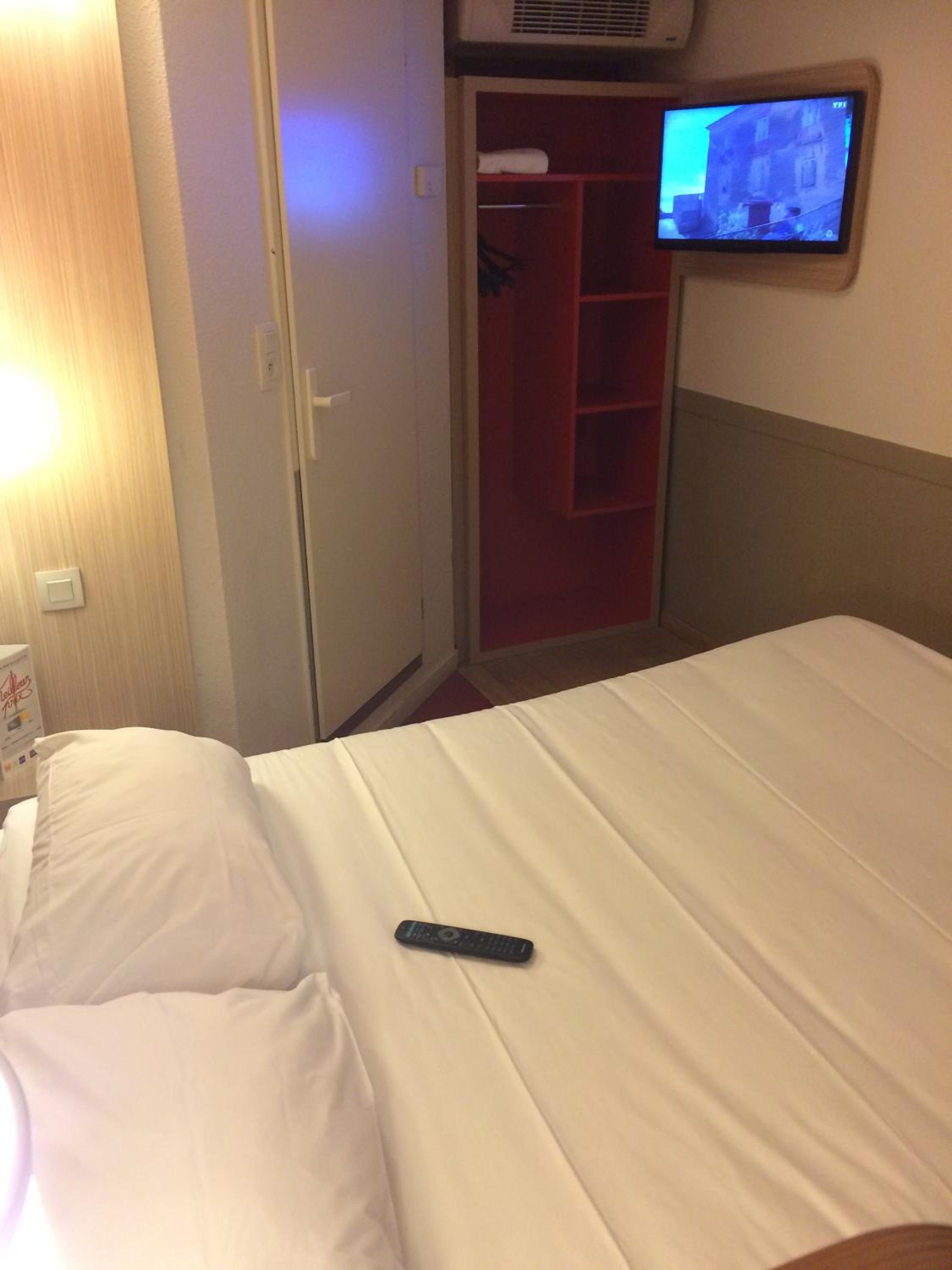 Double Room - Photo 4