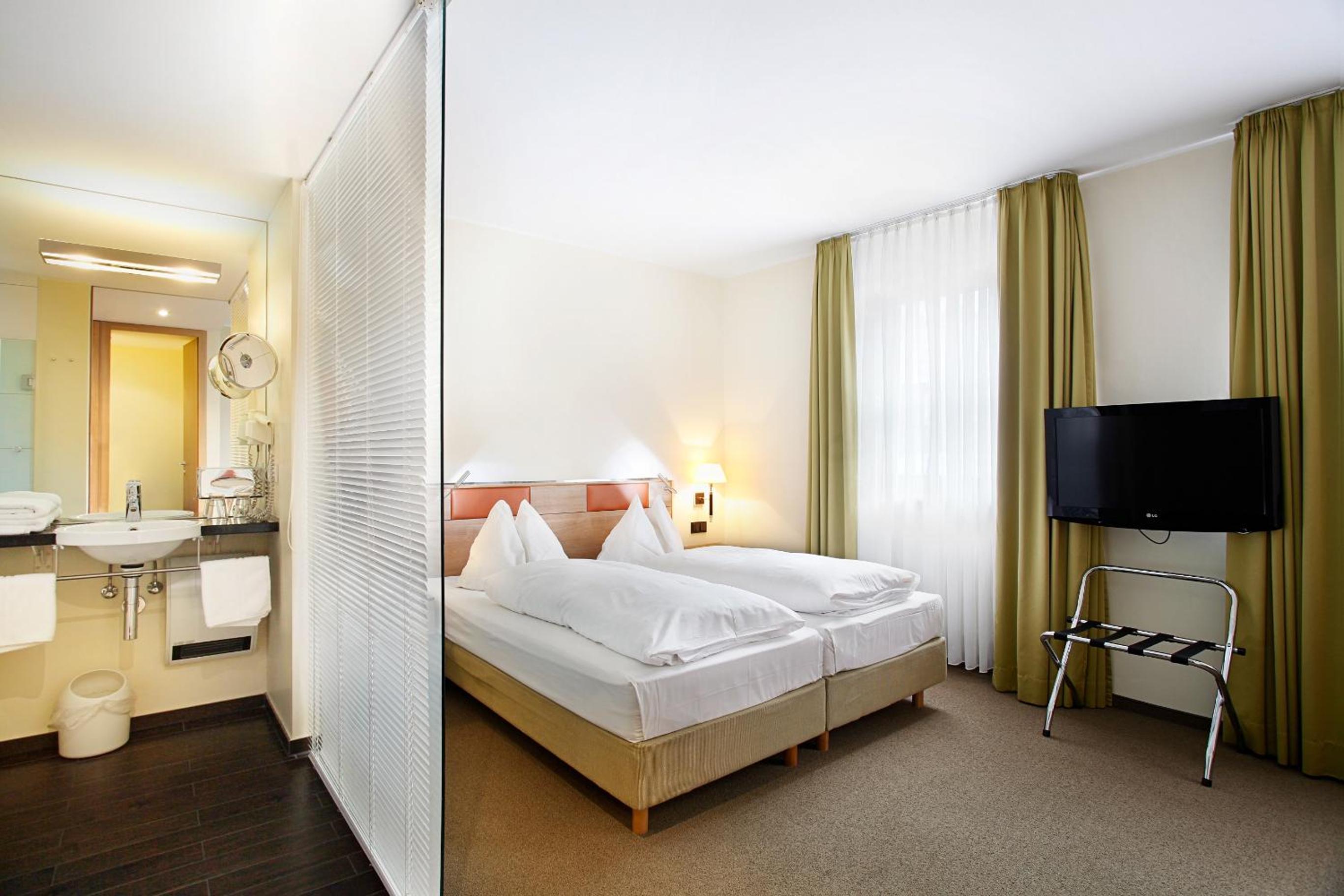 Double Room with Extra Bed