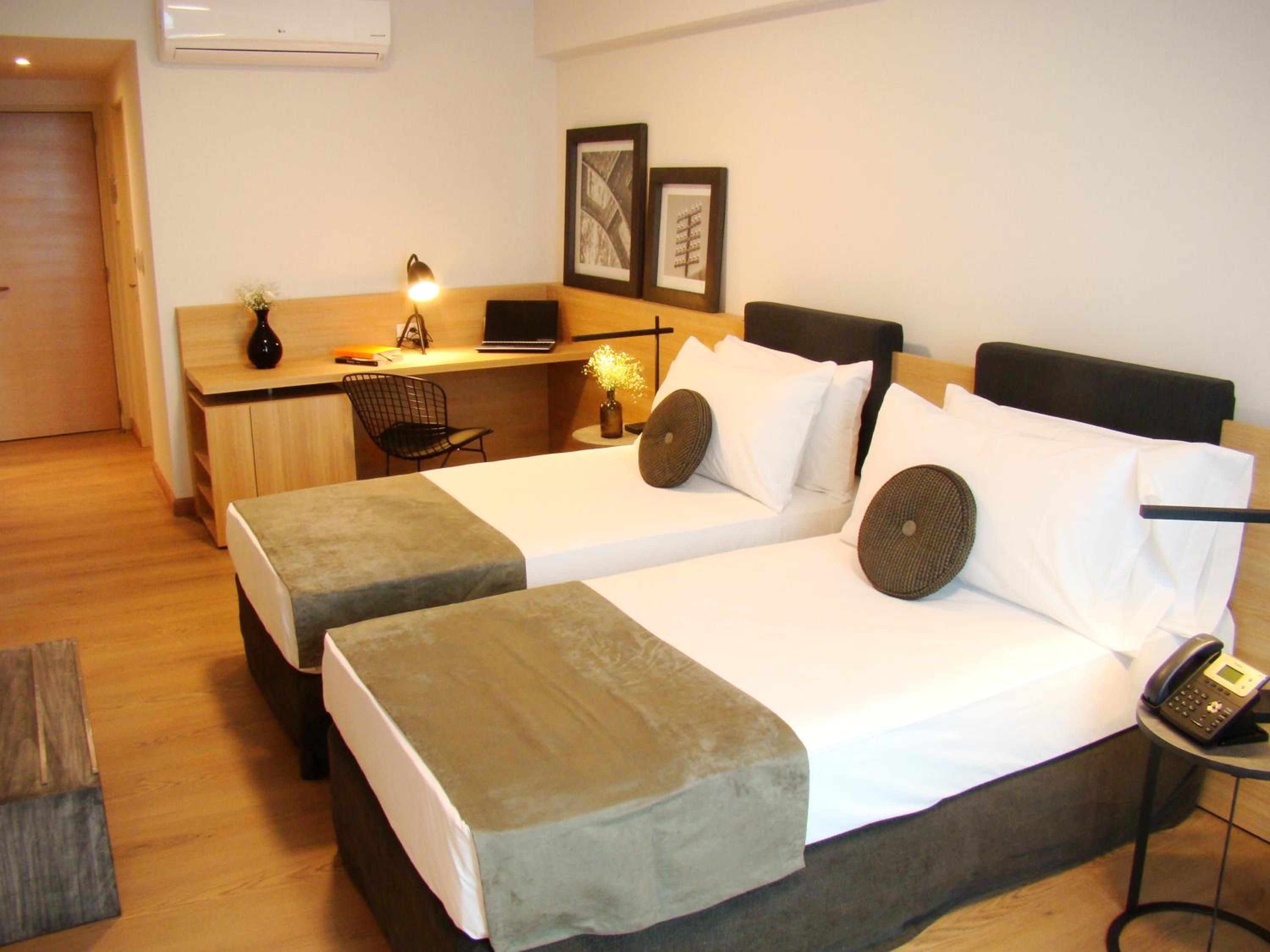 Twin Room with Two Twin Beds - Mobility Access - Non-Smoking - Garden View