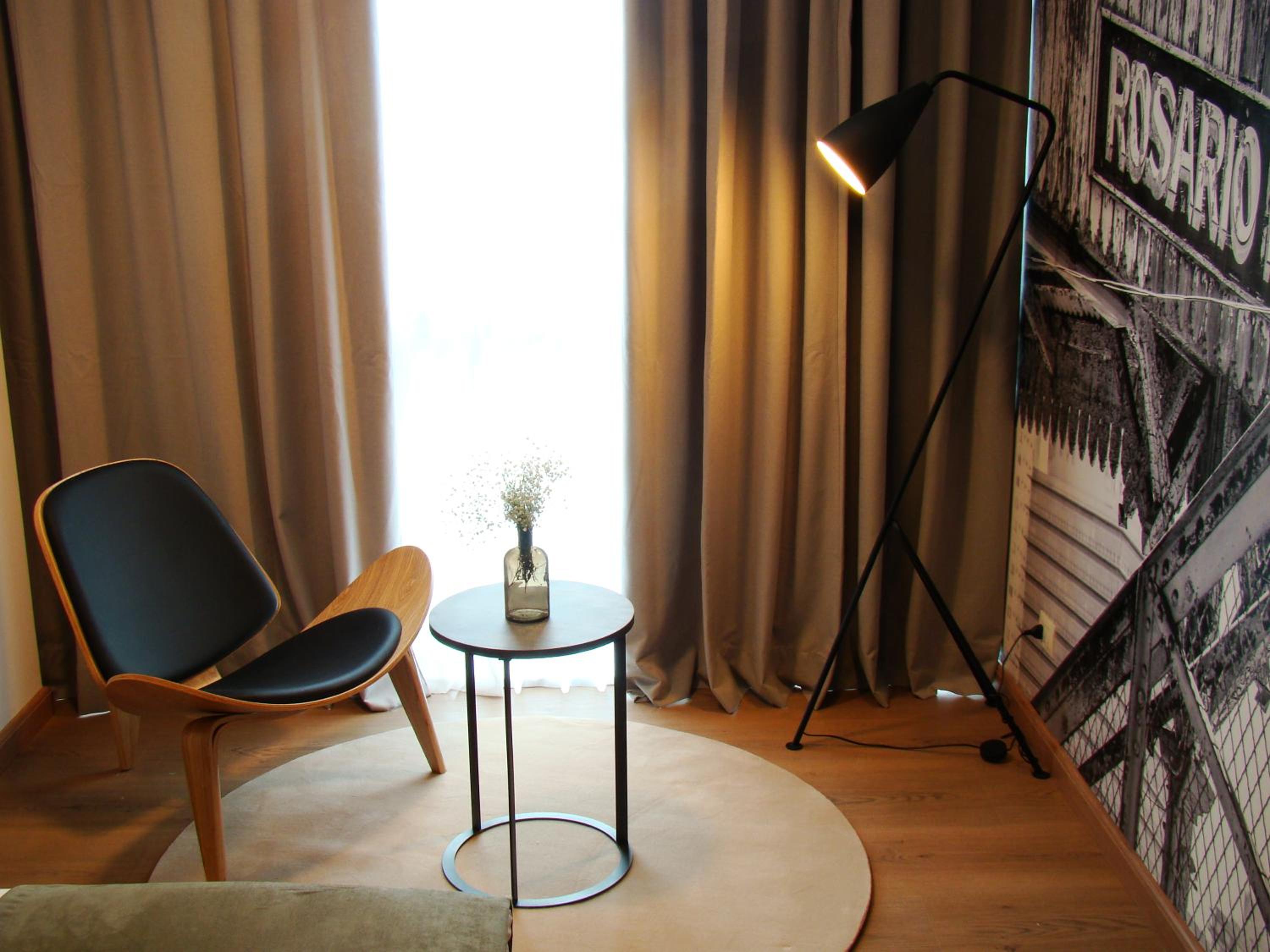 Twin Room with Two Twin Beds - Mobility Access - Non-Smoking - Garden View