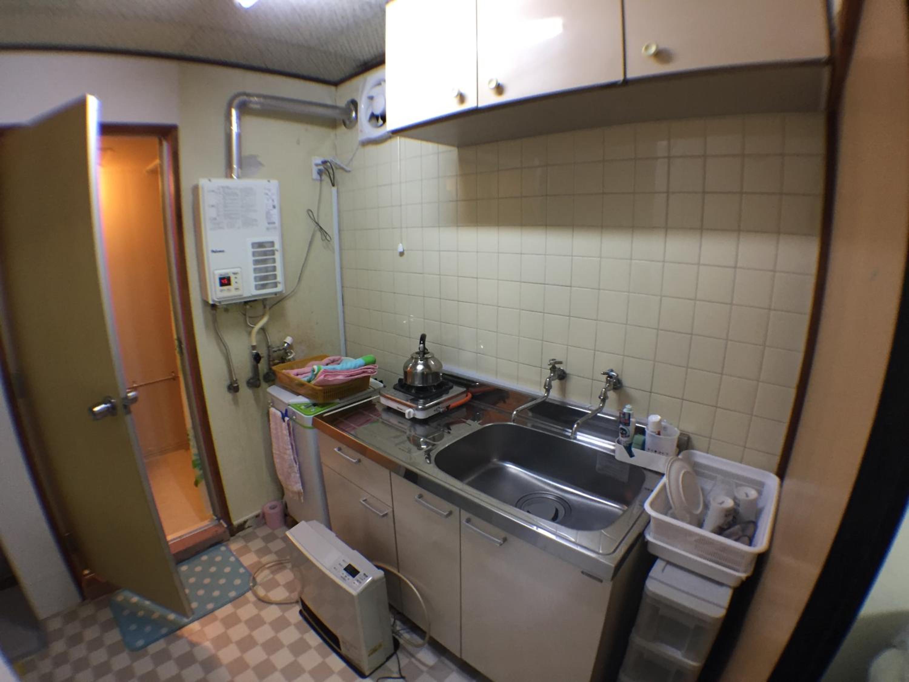 One-Bedroom Apartment - Photo 15
