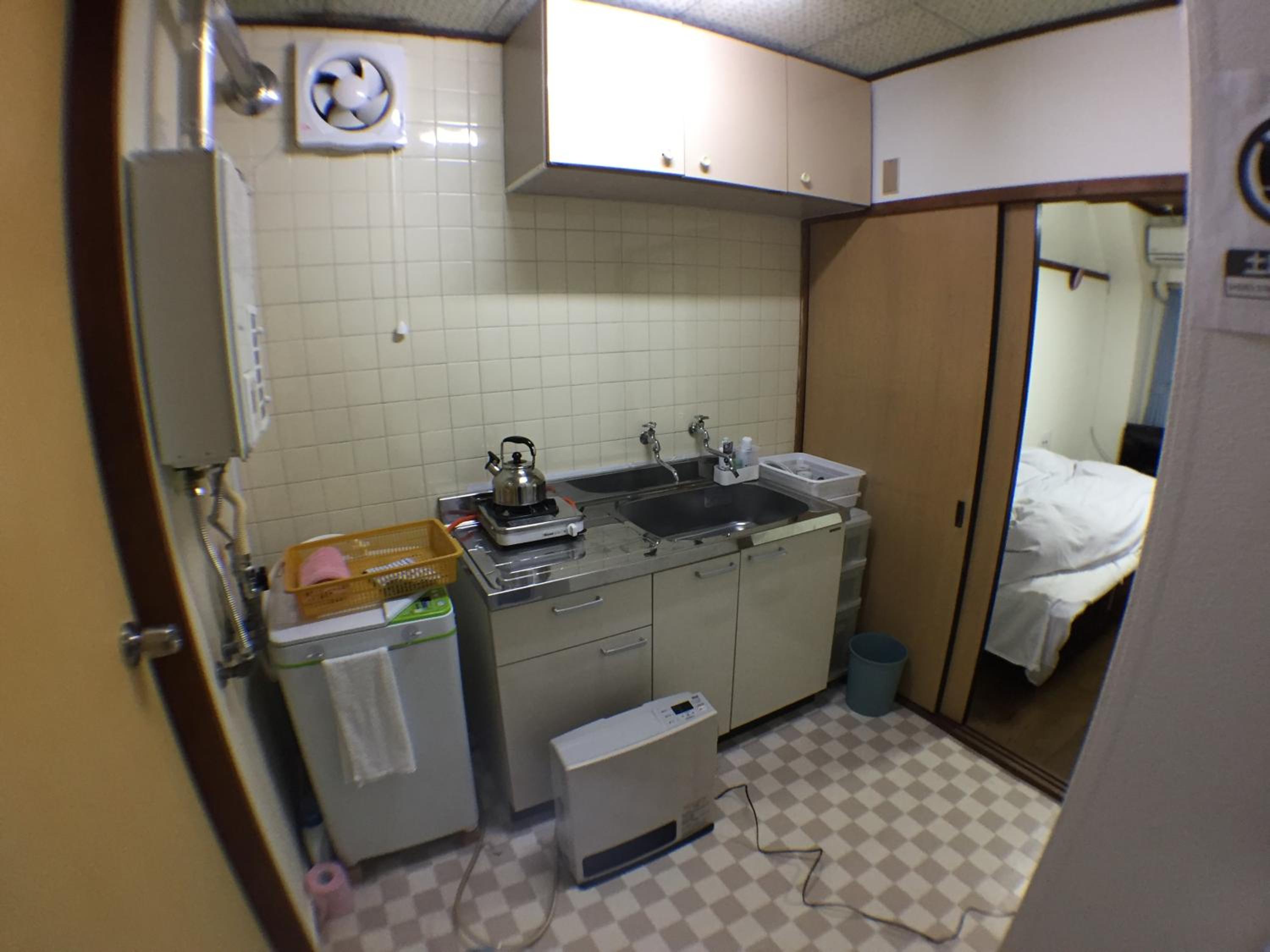One-Bedroom Apartment - Photo 10
