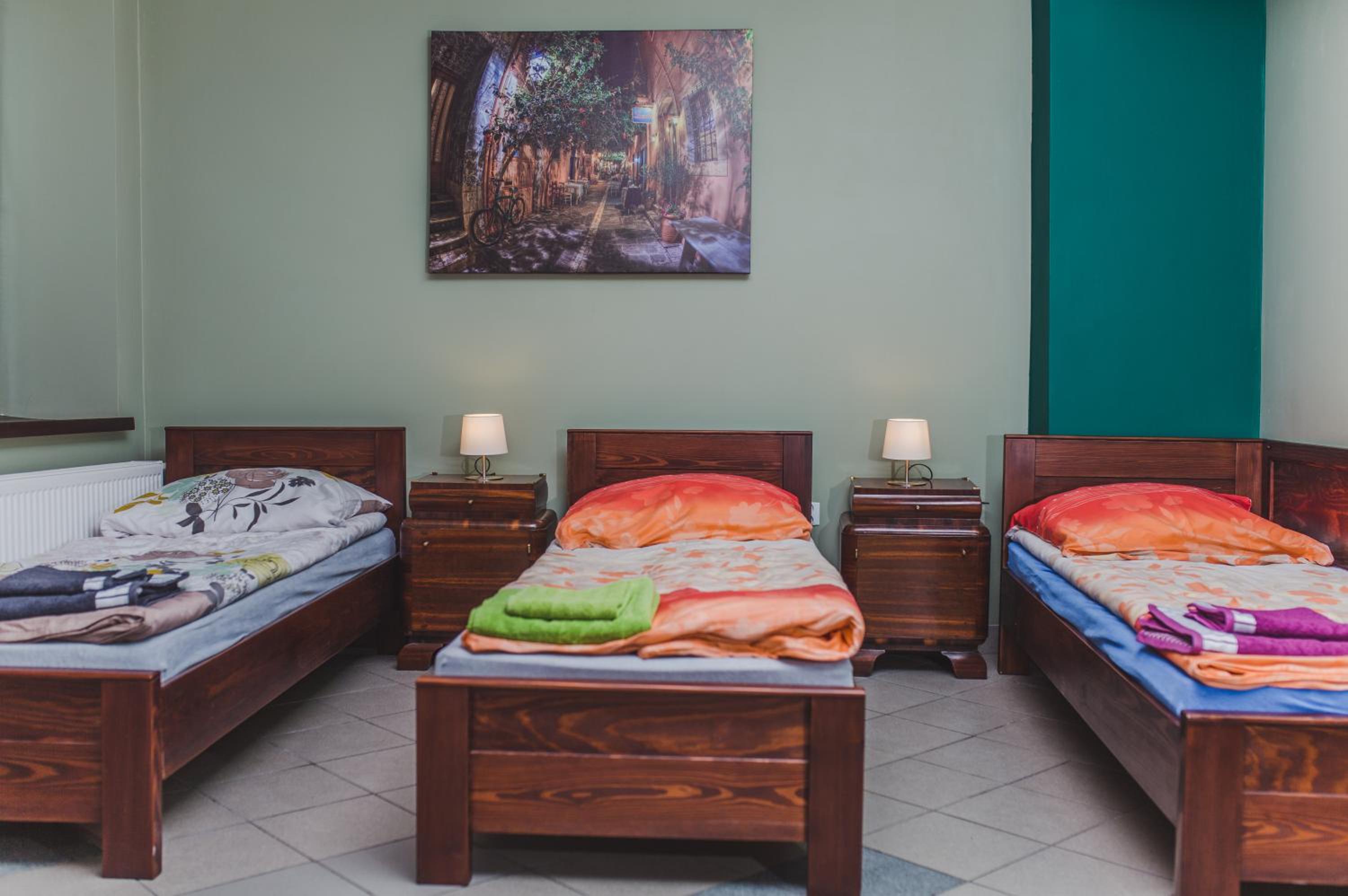 Deluxe Family Room - Photo 2
