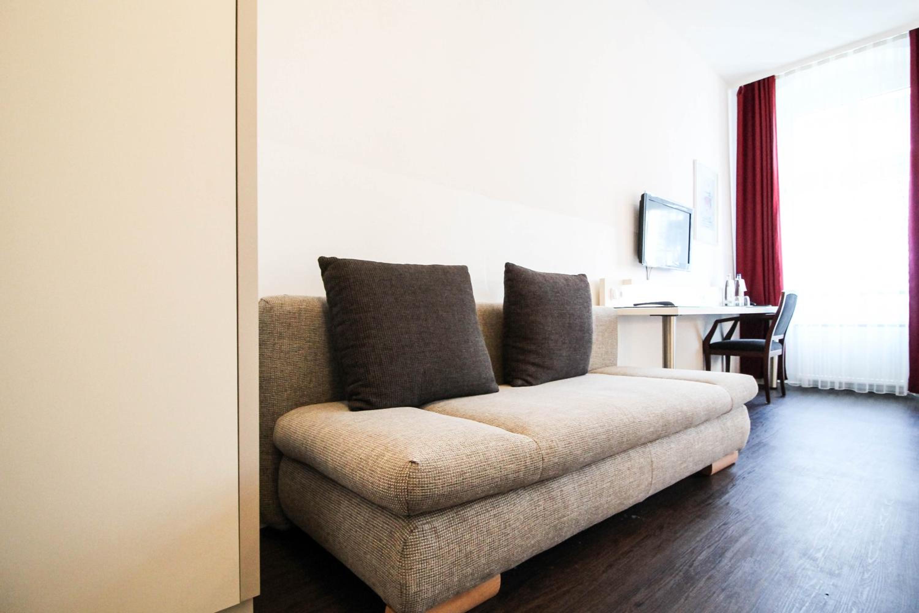 Comfort Triple Room photo 3