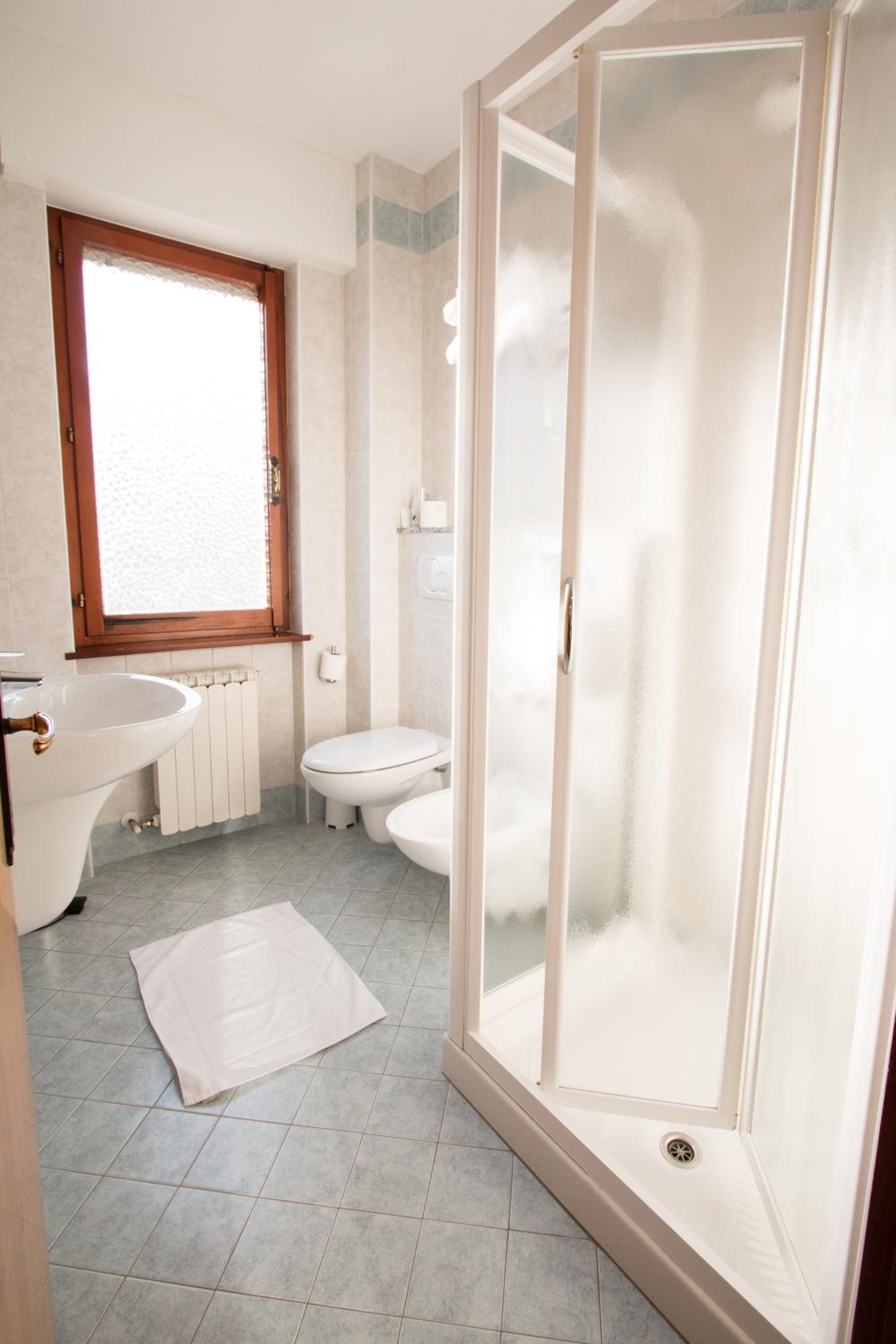 Triple Room - Photo 3
