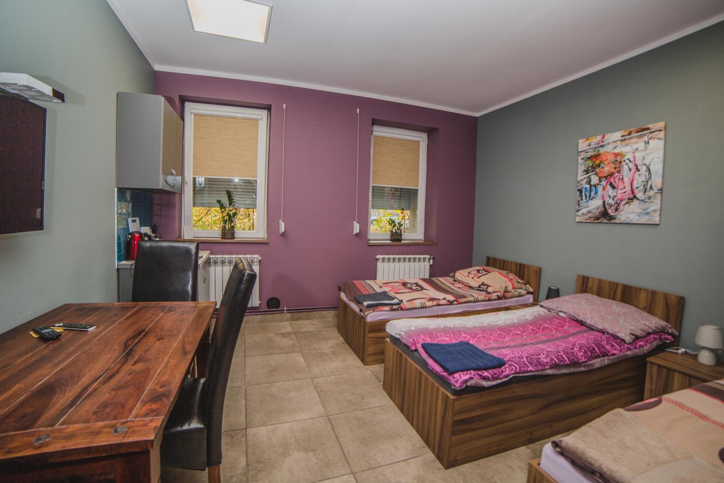 Comfort Triple Room with Shower - Photo 7
