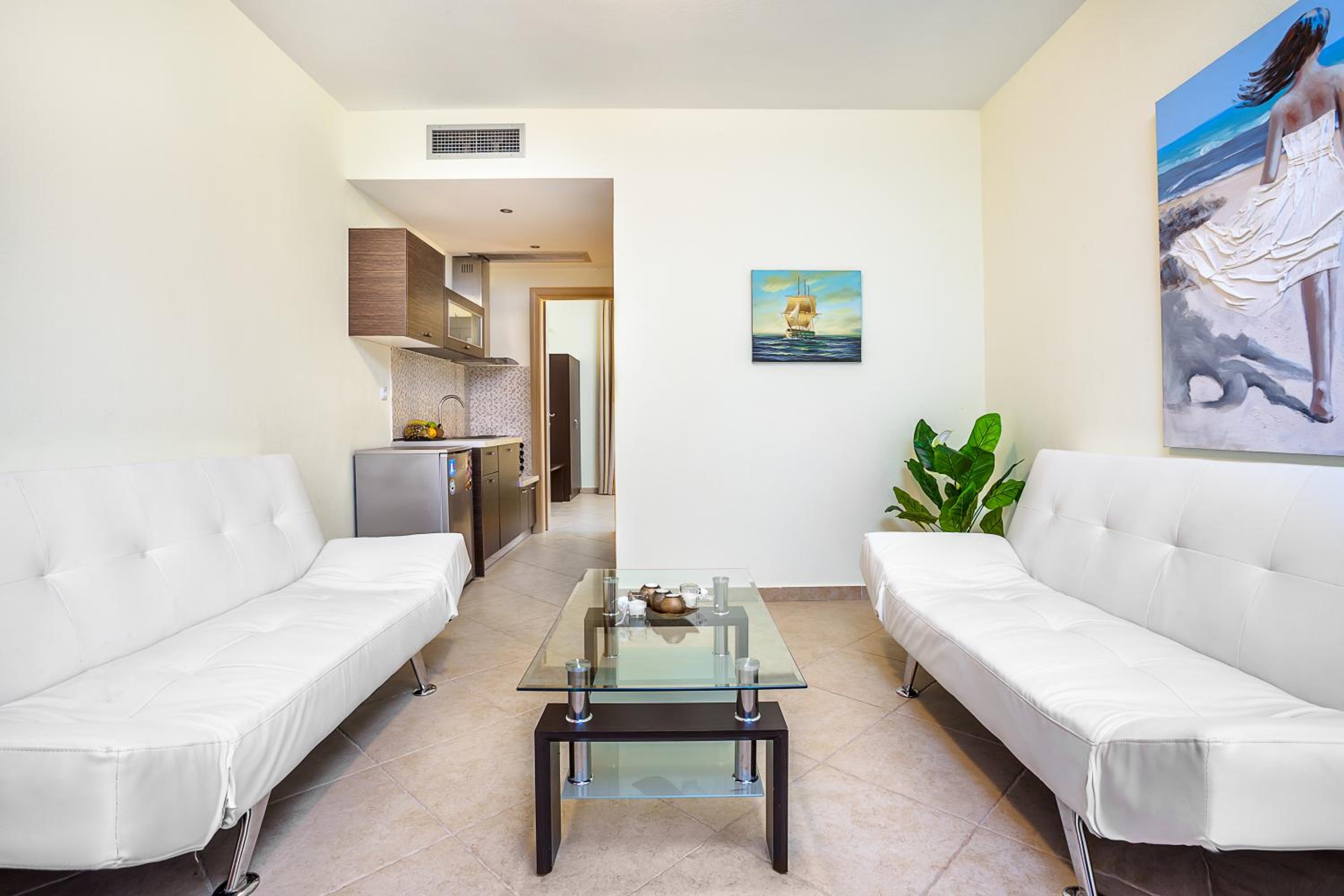 Suite with Garden View photo 1