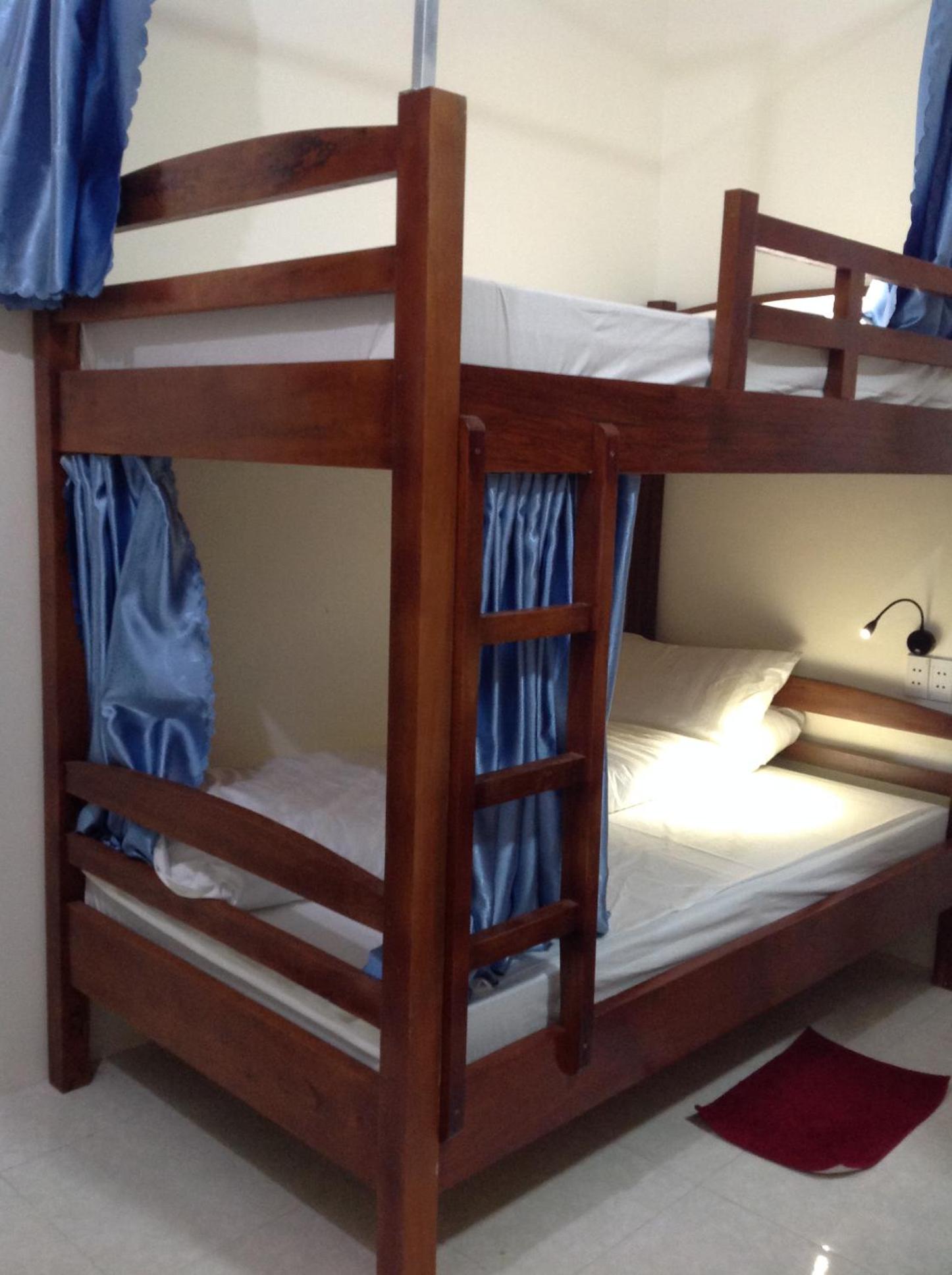 Bed in 8-Bed Dormitory Room photo 3