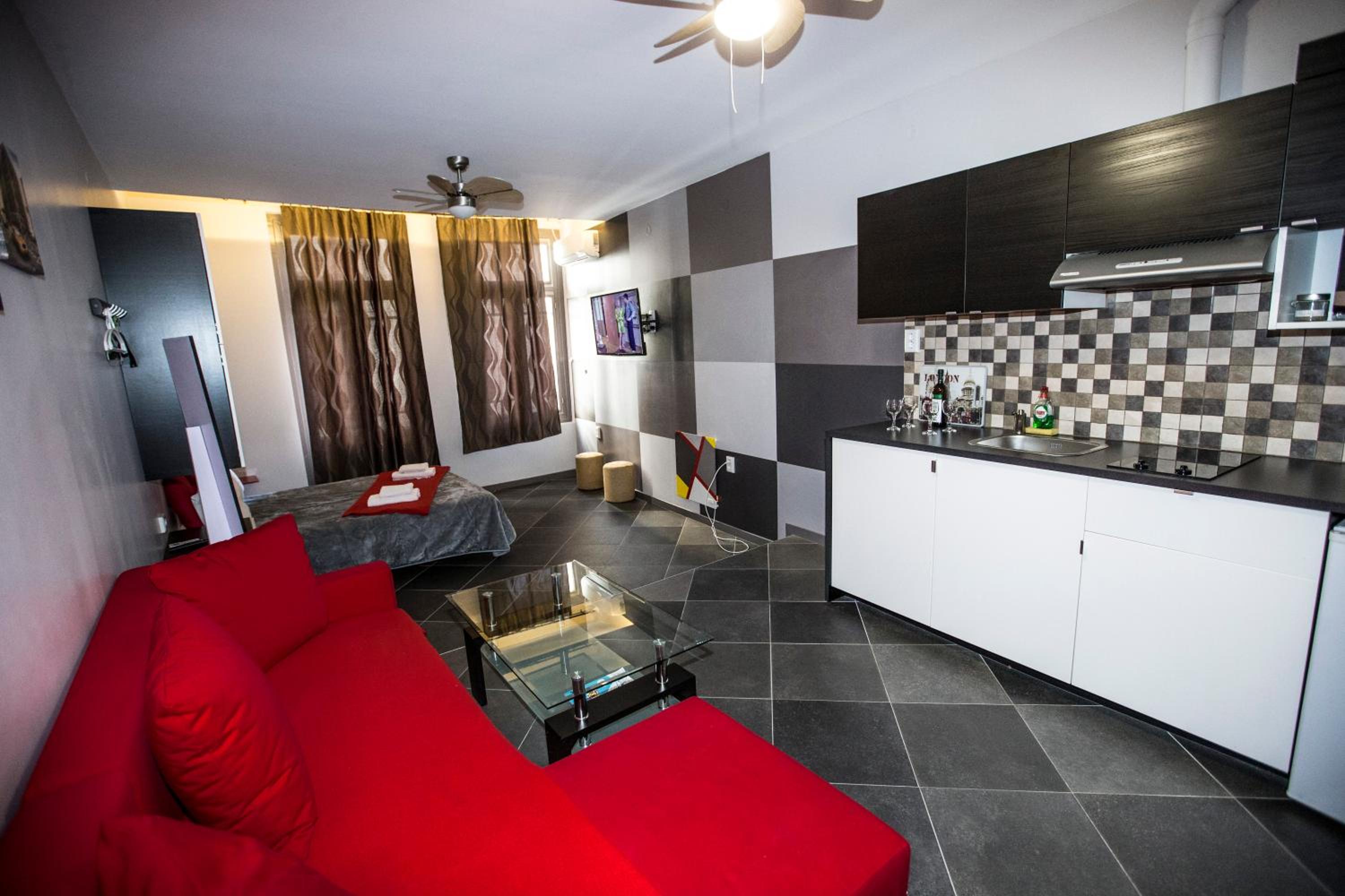 Superior Apartment photo 1