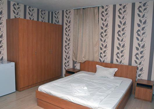 Double or Twin Room - Photo 1