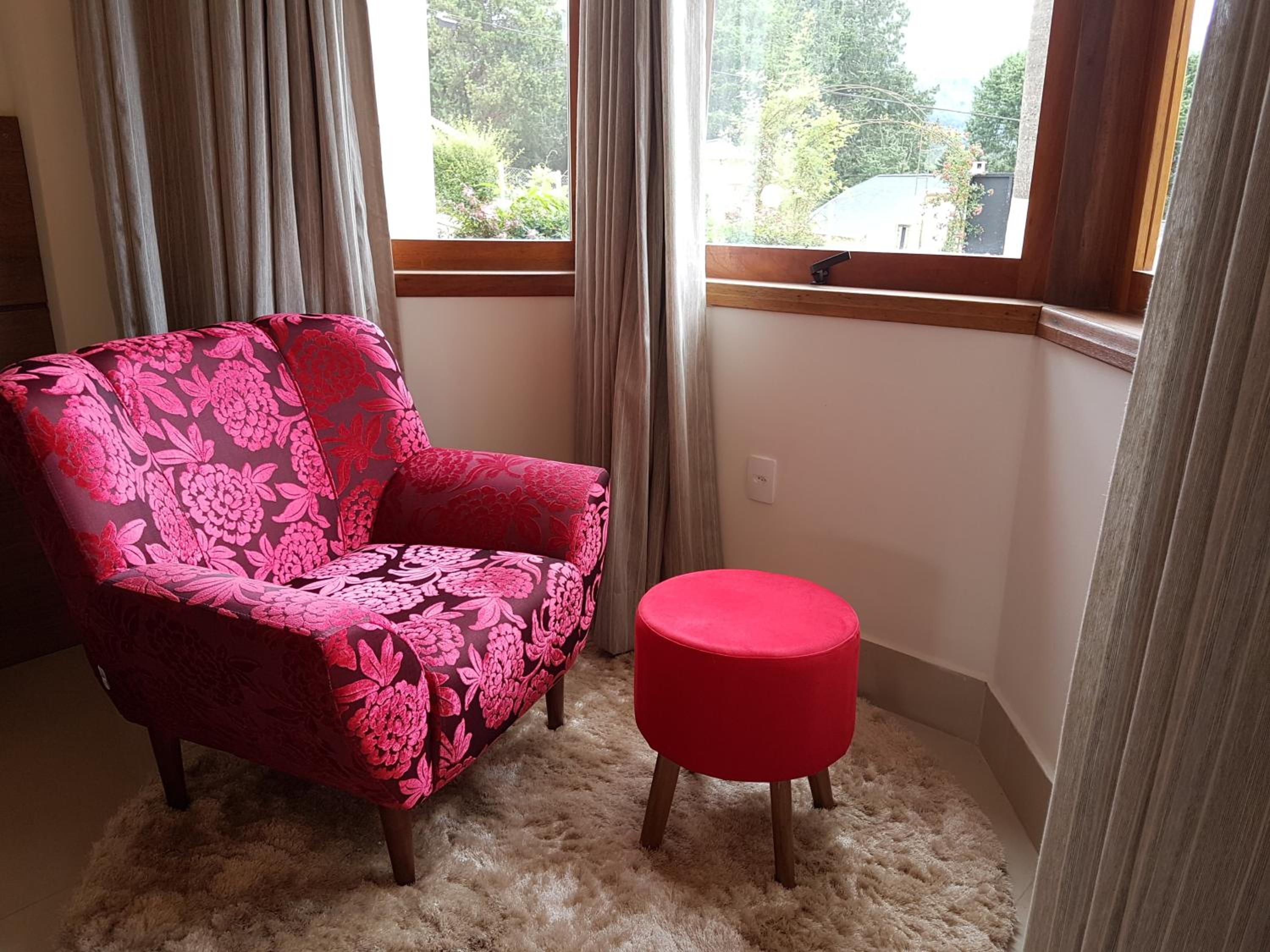 Luxury Suite with Mountain View photo 3
