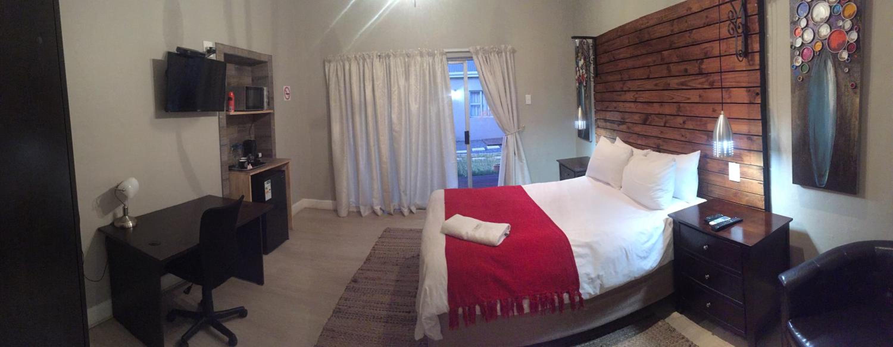 Standard Double Room - Photo 1