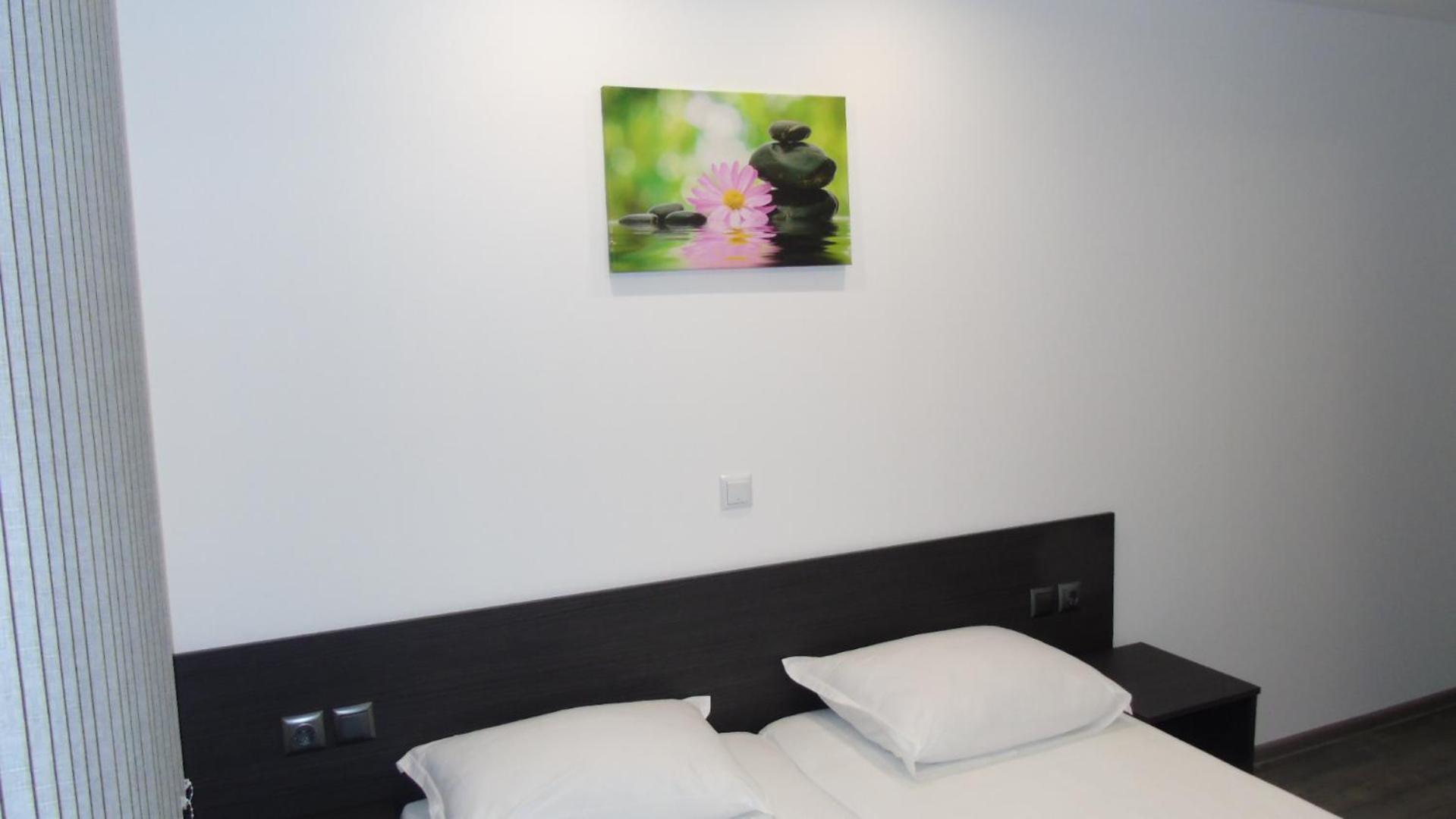 Double Room with Garden View photo 2