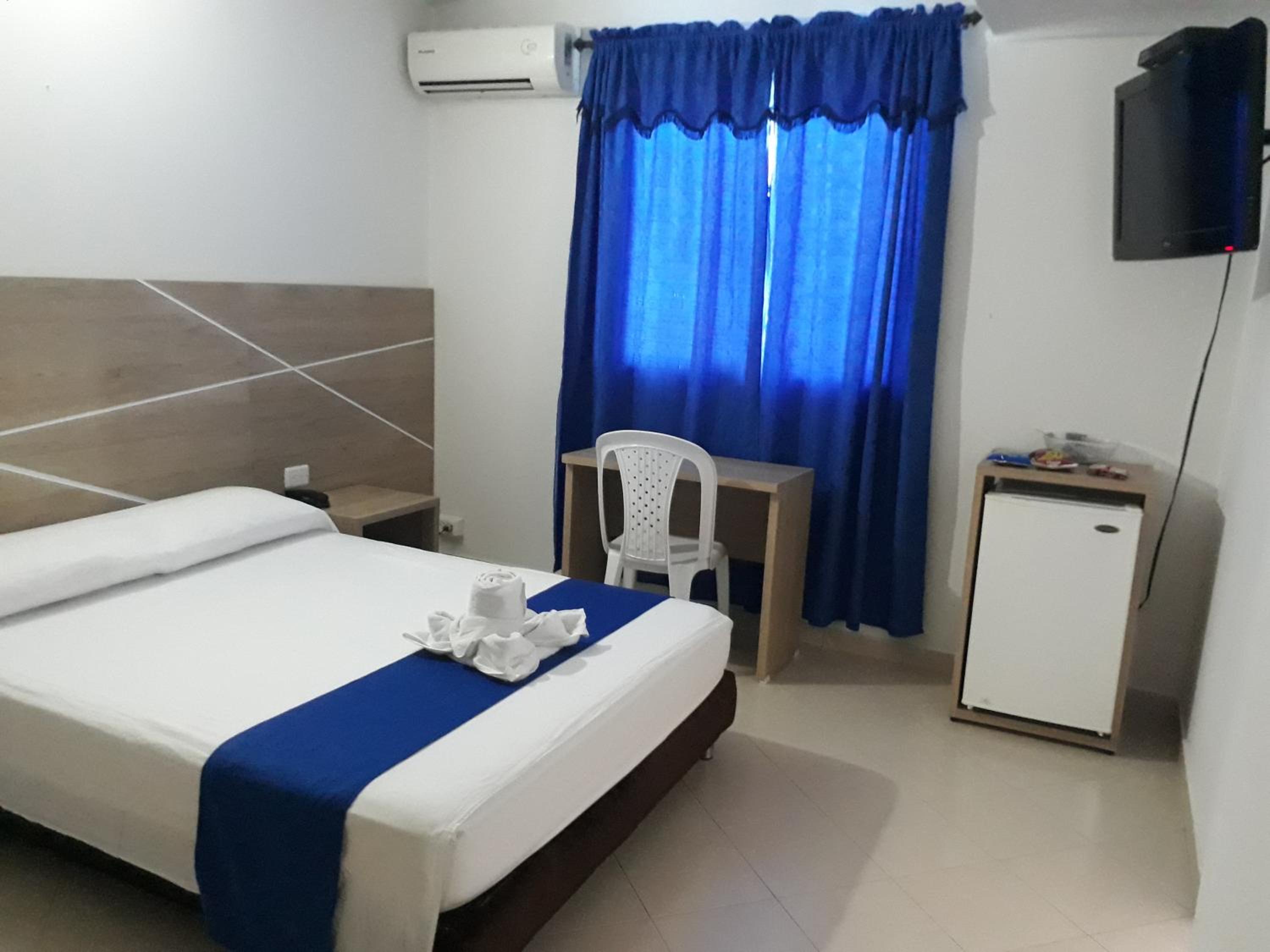 Budget Double Room photo 2