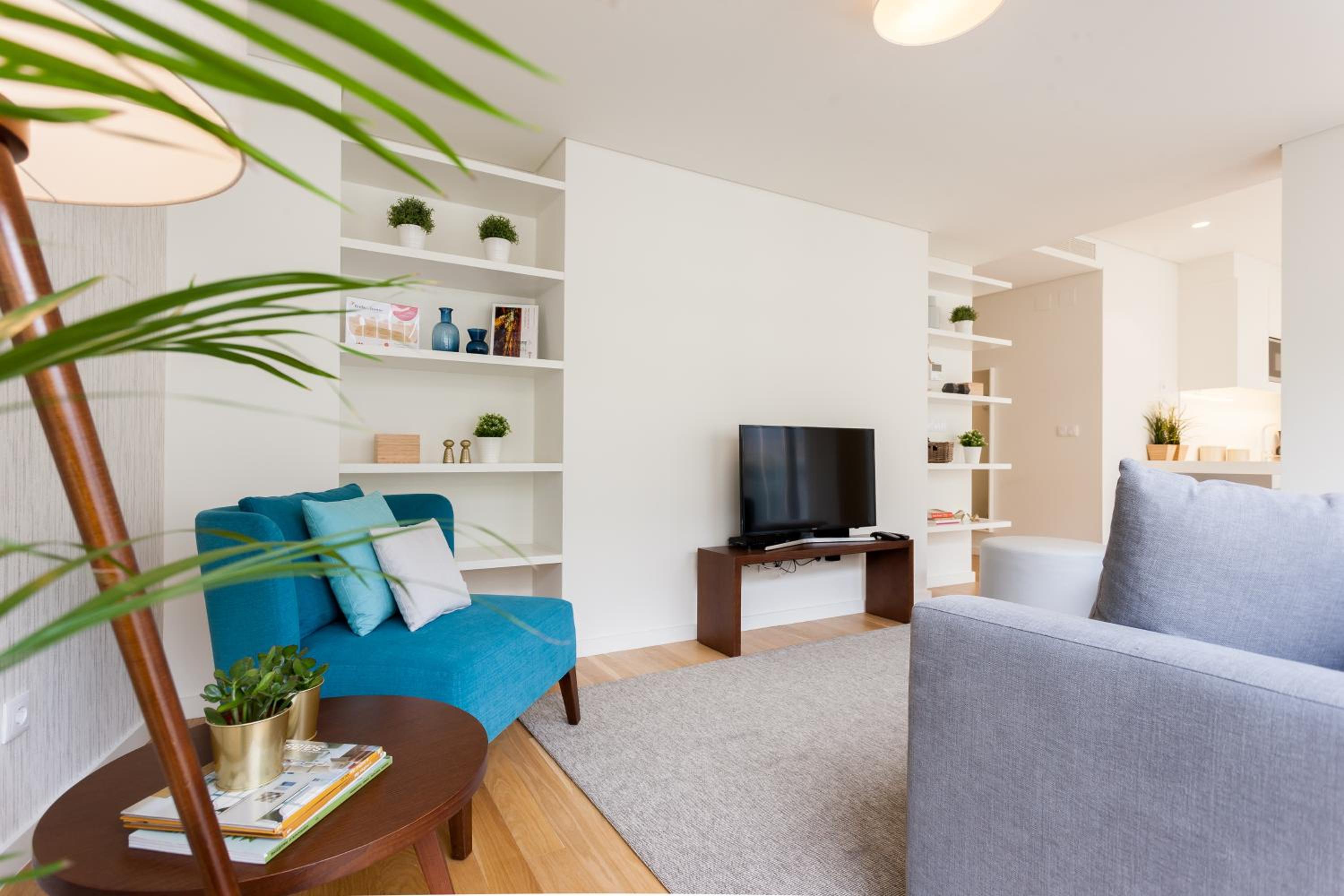 Two-Bedroom Apartment - Photo 11