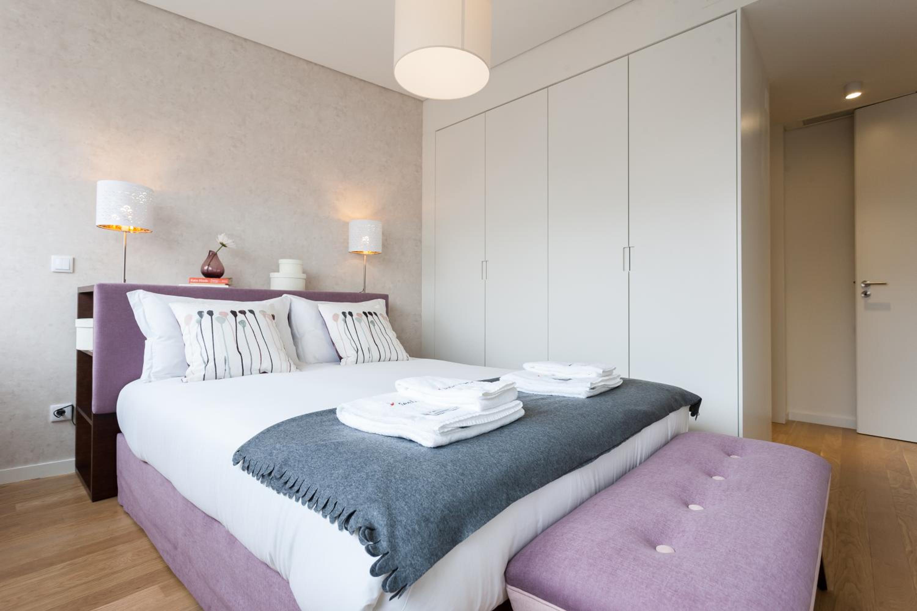 Two-Bedroom Apartment - Photo 14