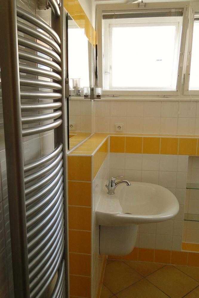 One-Bedroom Apartment - Photo 23