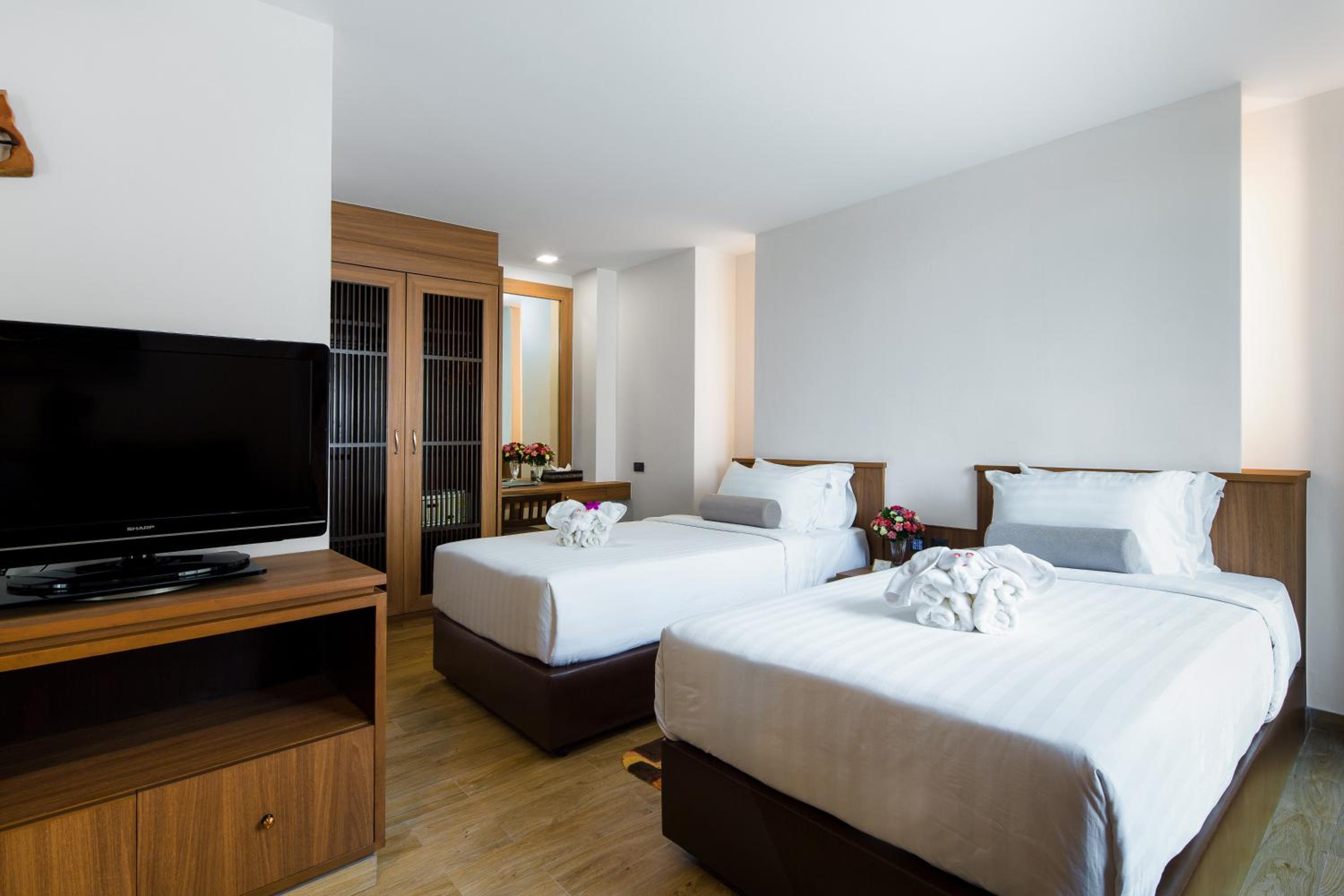 Mini Suite - Photo 6