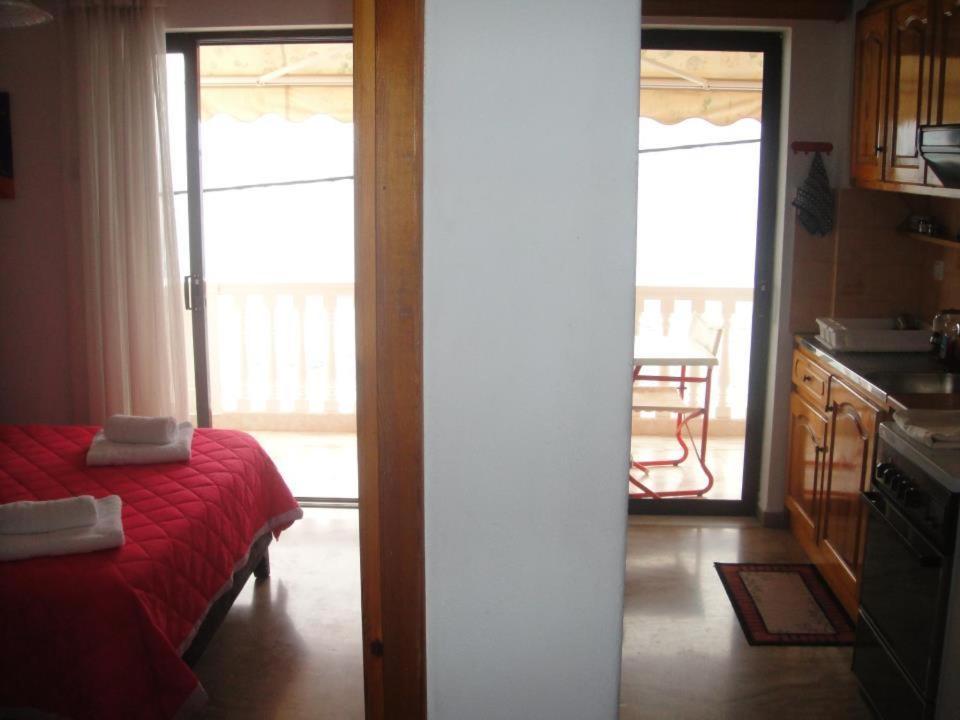 Double or Twin Apartment with Sea View (2 adults) - Photo 17