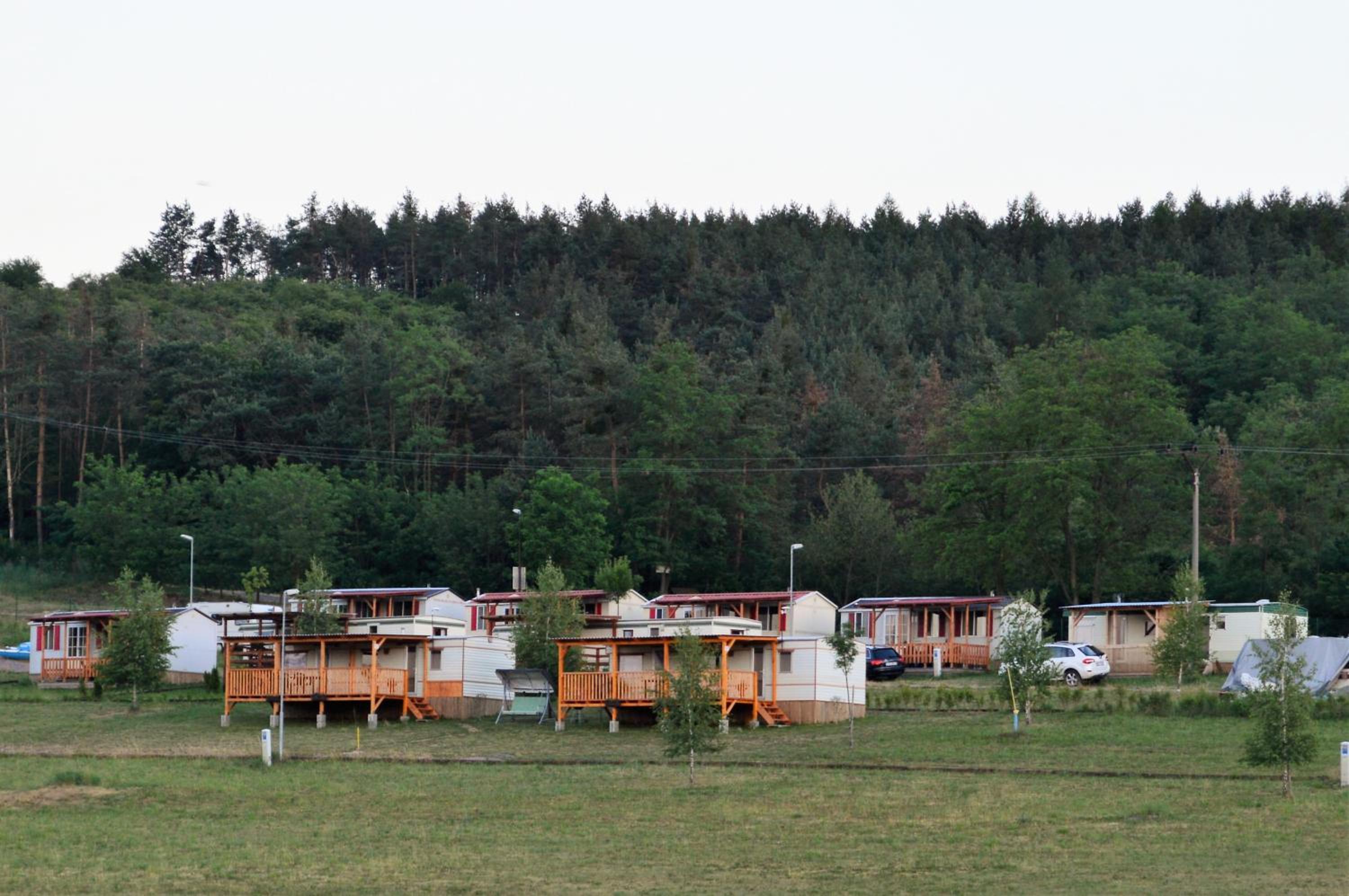 Mobile Home photo 2